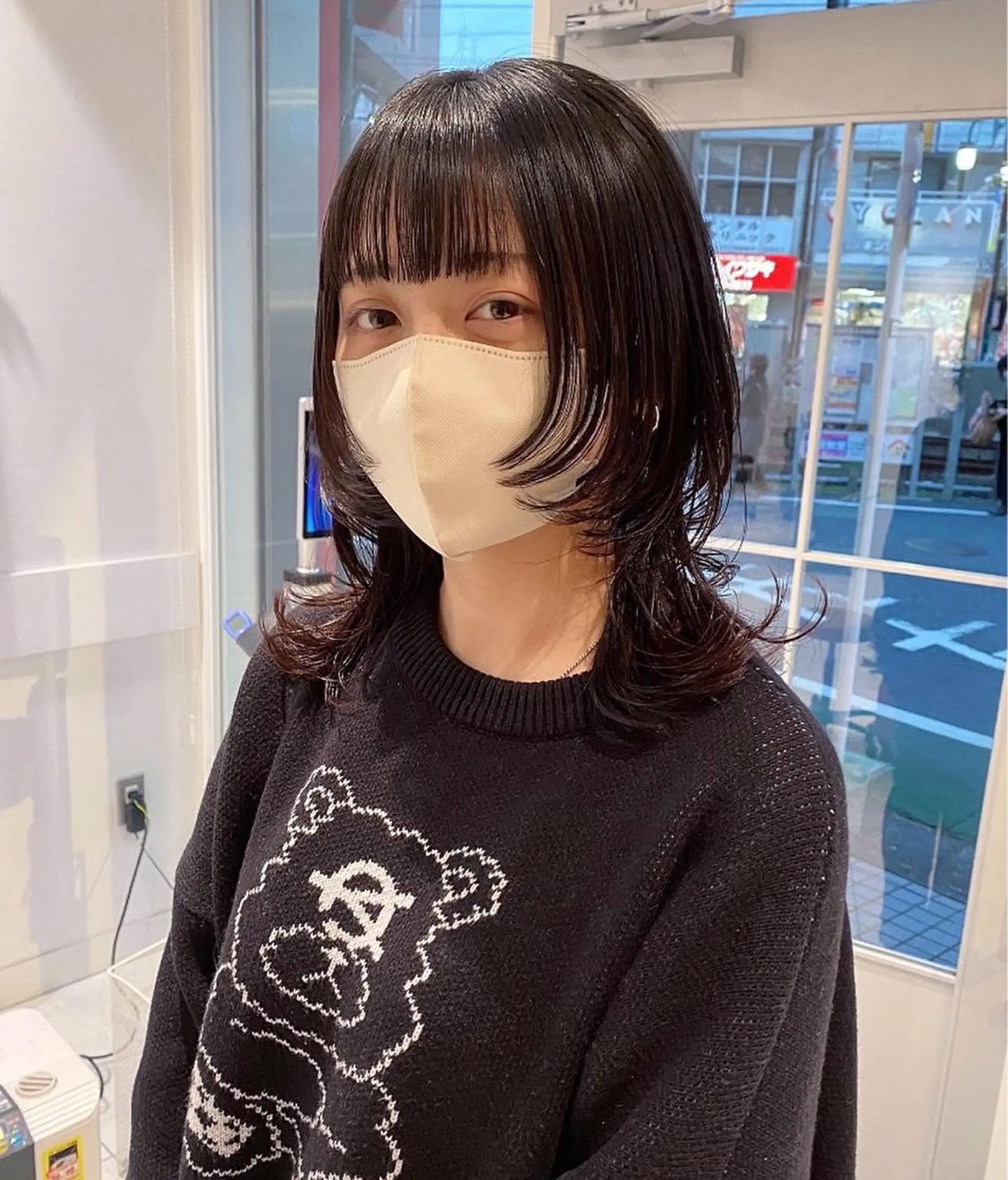 セミロング カラー ウルフカット HOLON池袋所属・ウルフカット ハッシュカット/七海のヘアスタイル