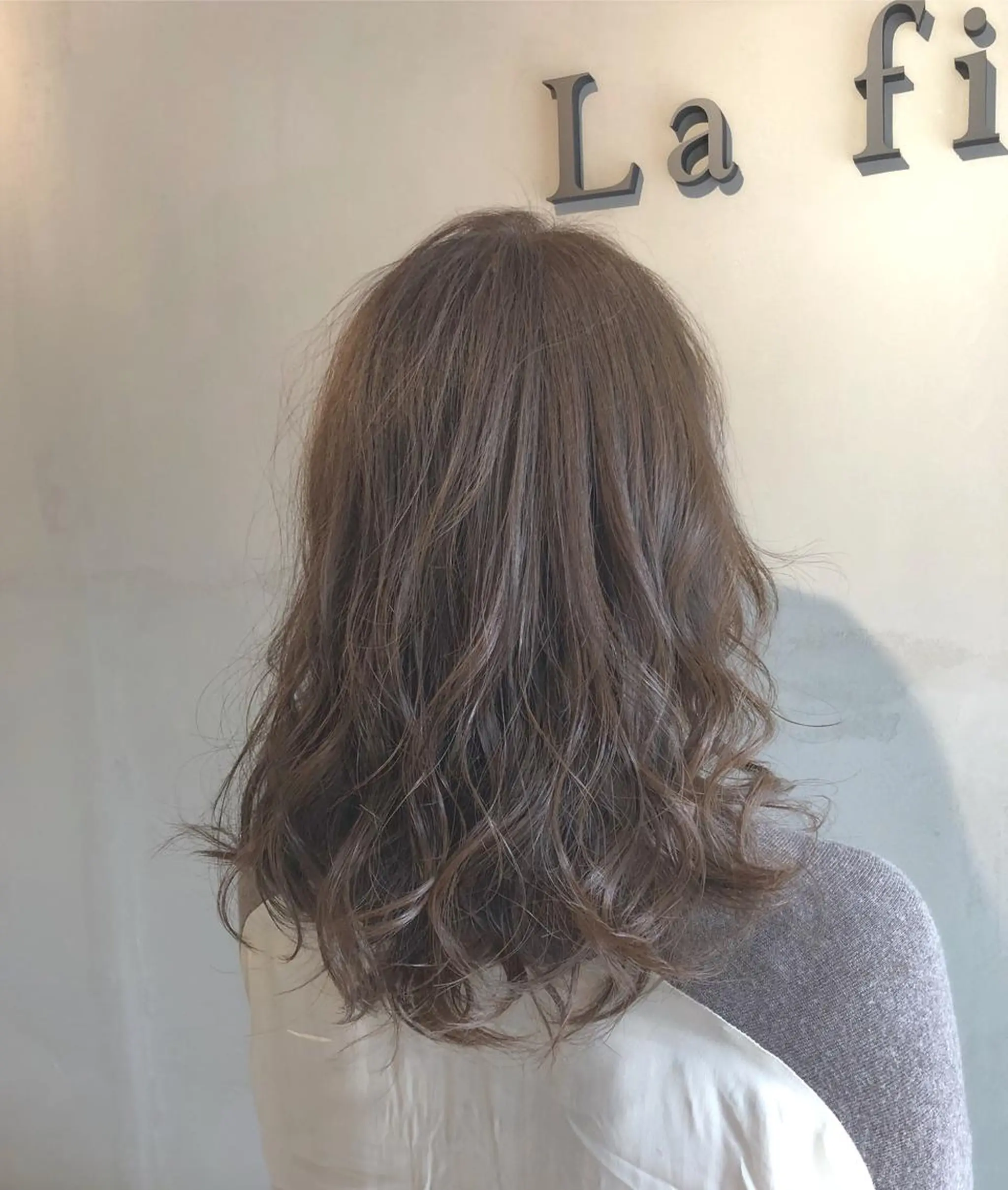 ミディアム カラー カット パーマ lafithhair ruu.南本庄のヘアスタイル