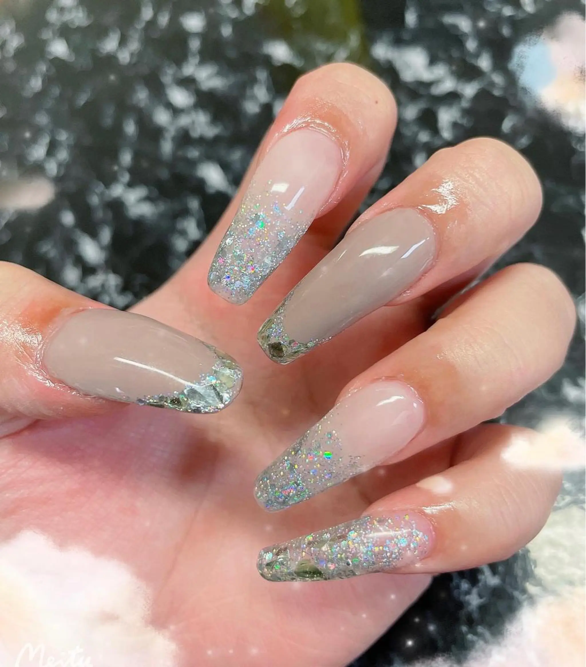 ネイル フレンチネイル ガラスフレンチ グラデーション ラメ(グリッター) ラメグラデーション ハンドネイル S♡NAIL所属・S.NAIL Suuのネイルデザイン