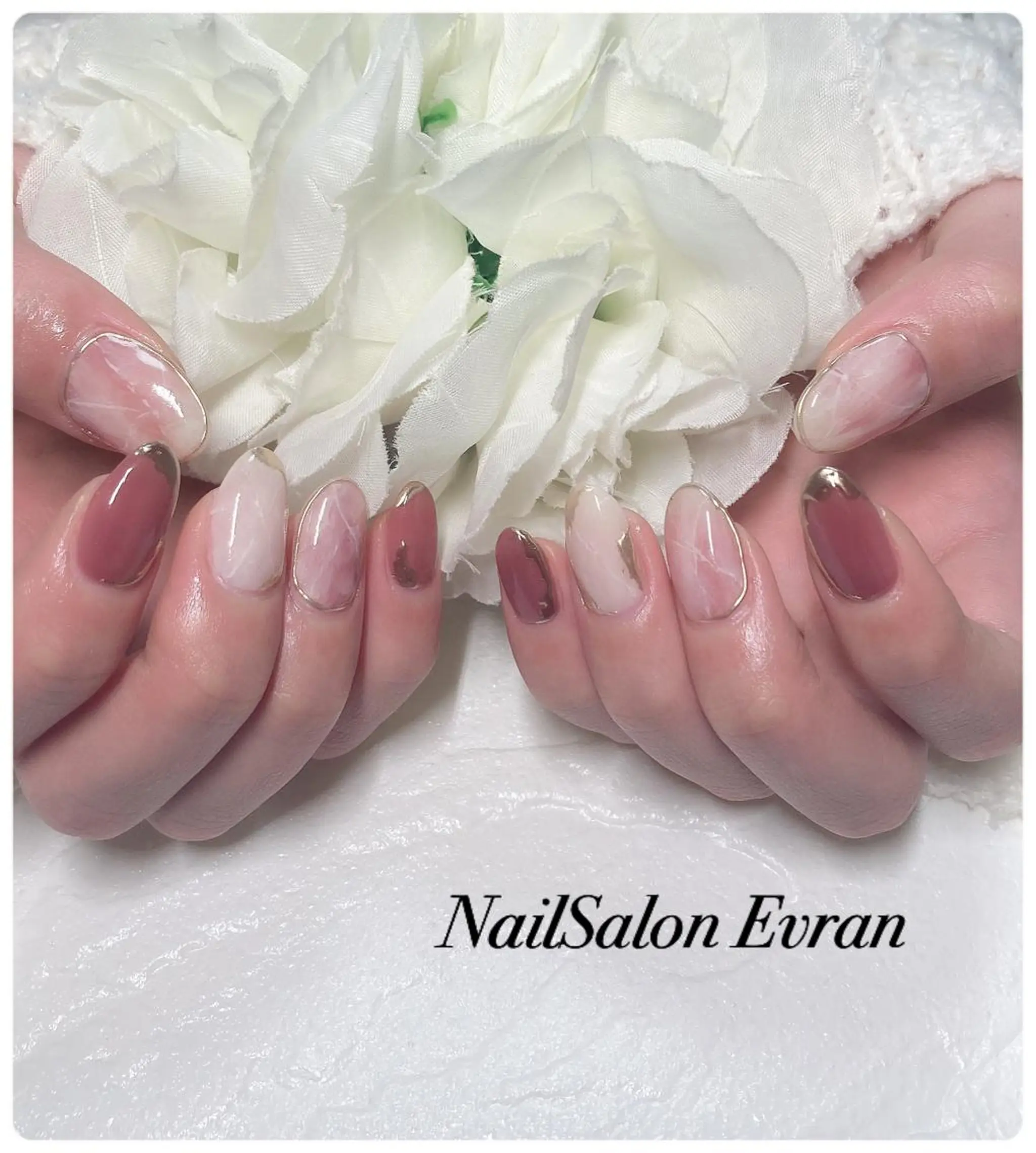 ネイル ニュアンスネイル ハンドネイル Nail salon Evranのネイルデザイン