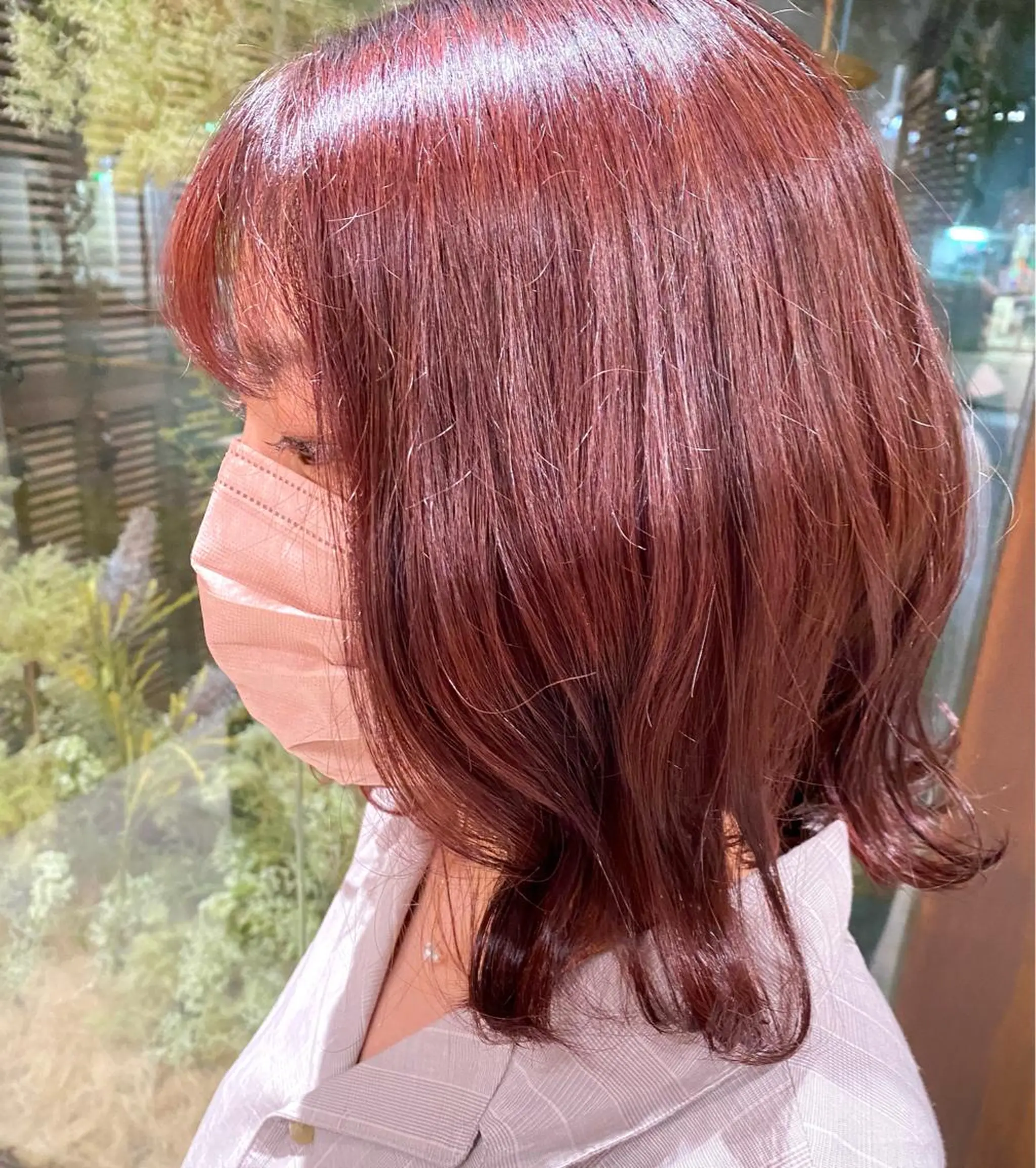 ミディアム カラー ブラウンカラー ピンクカラー ピンクブラウン LUZ所属・古川 真衣のその他イメージ