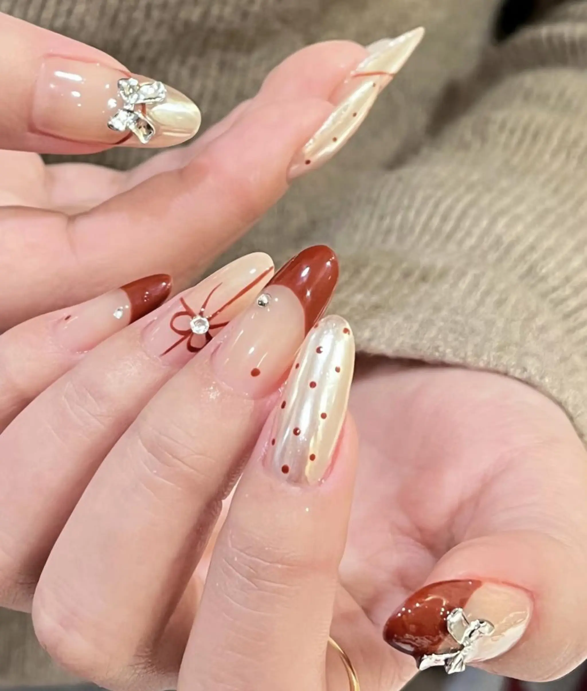 ネイル ハンドネイル ハンドケア 🍑 momo_nailのネイルデザイン
