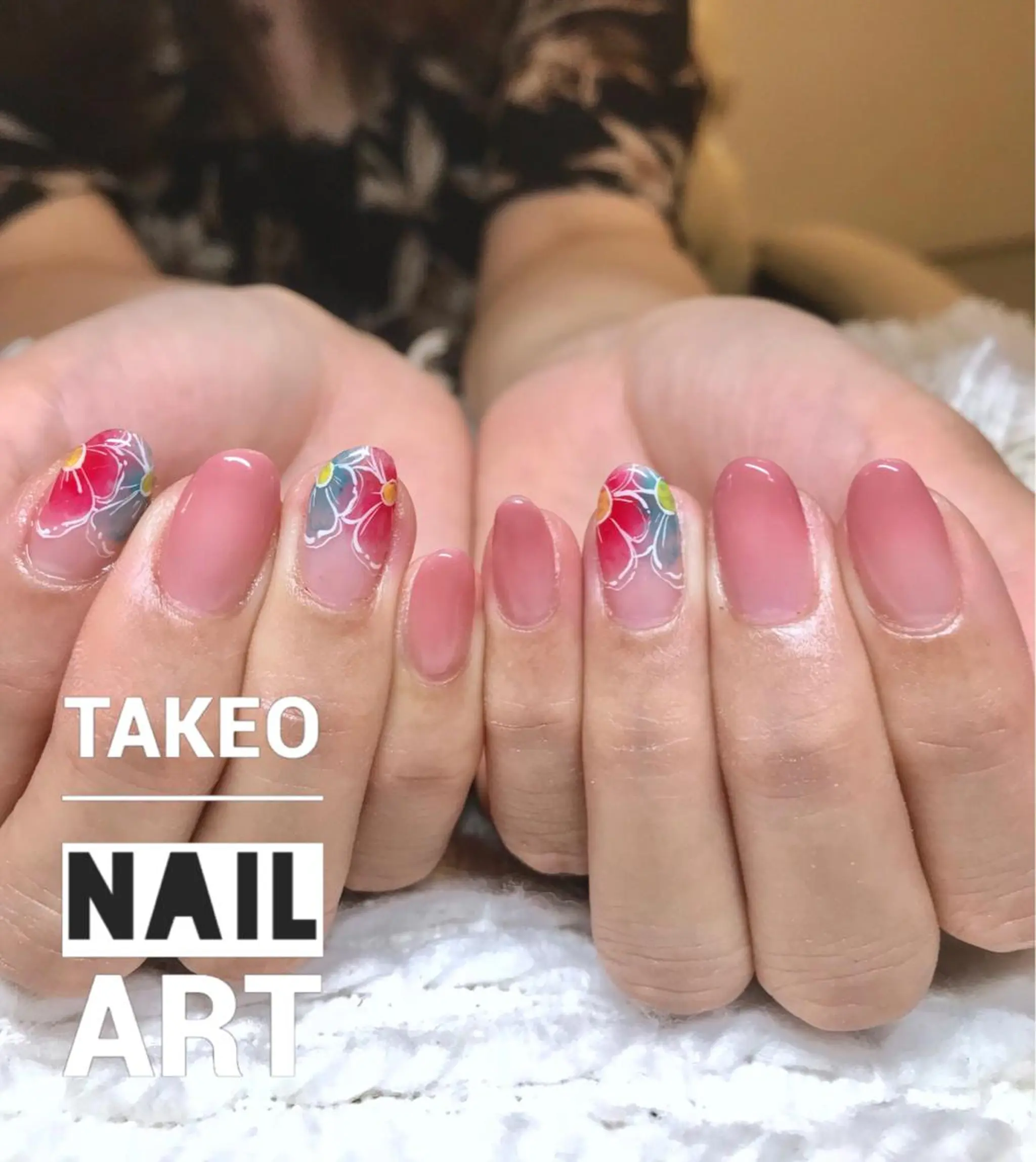 ショート カラー ネイル フラワーネイル ハンドネイル ハンドケア nail&eye Aoのマツエク・マツパデザイン