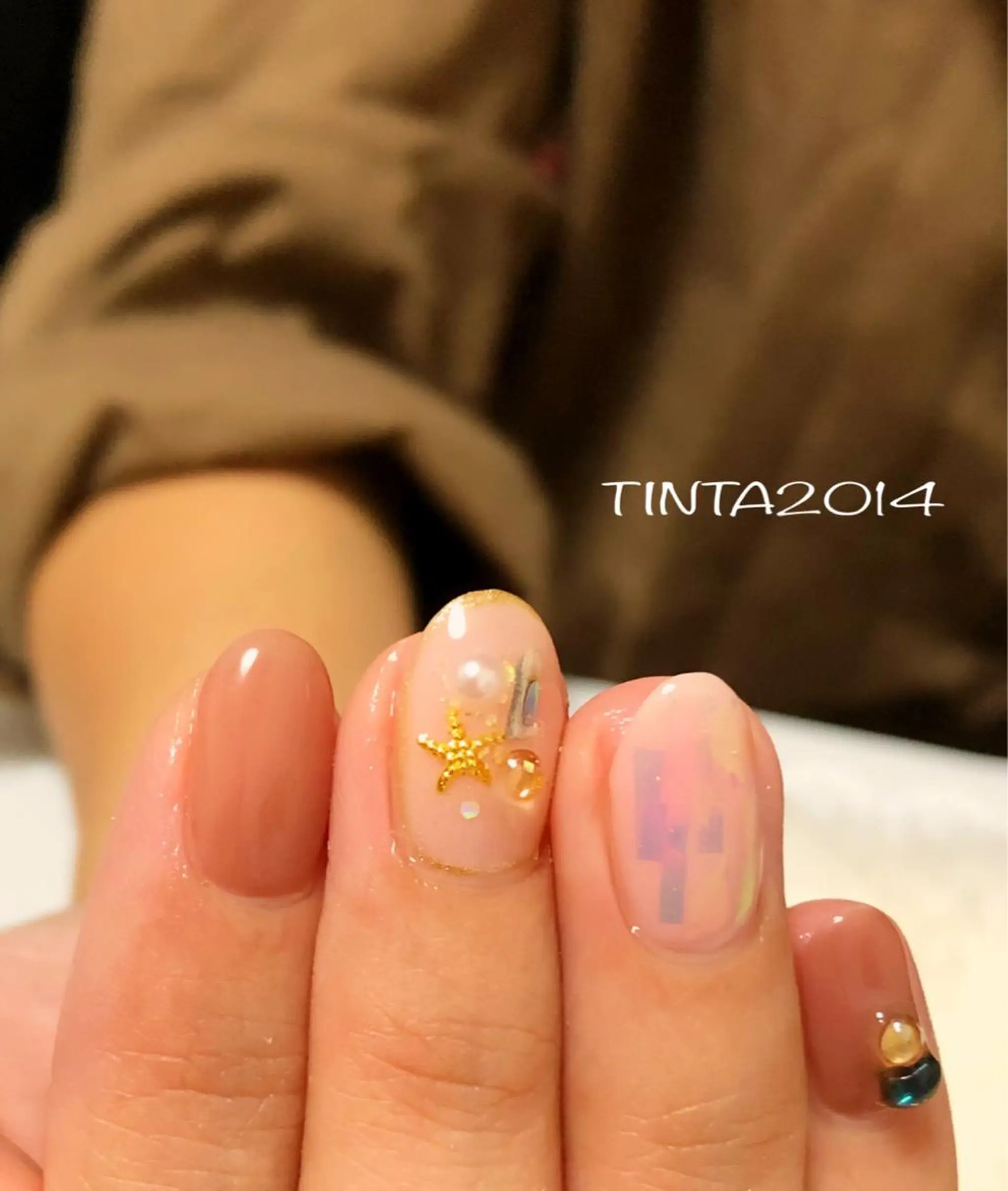 ネイル キラキラネイル ピンク ネイルサロン ティンタ所属・馬場 典子のネイルデザイン