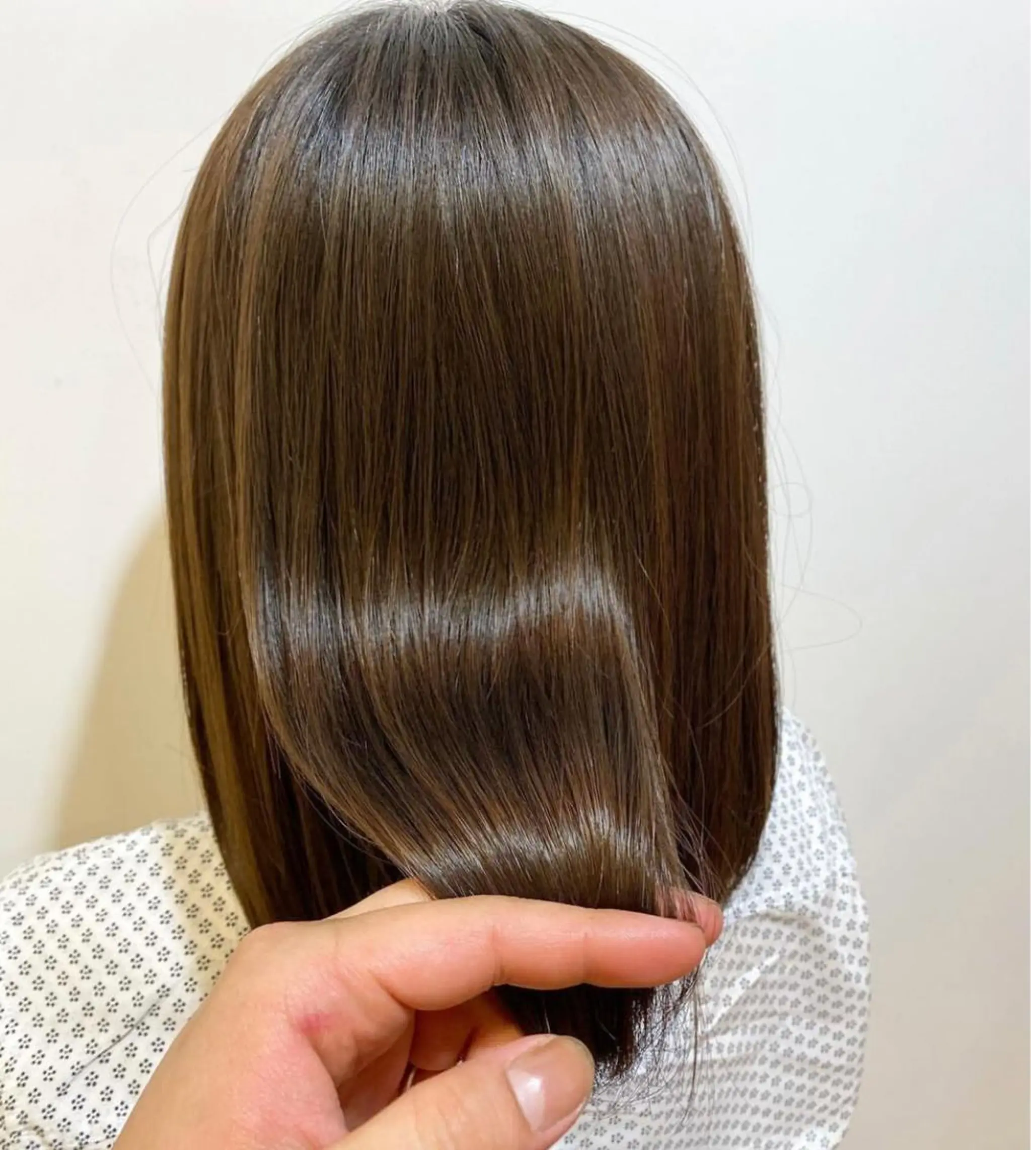 ロング 縮毛矯正 アダチ コウスケのヘアスタイル