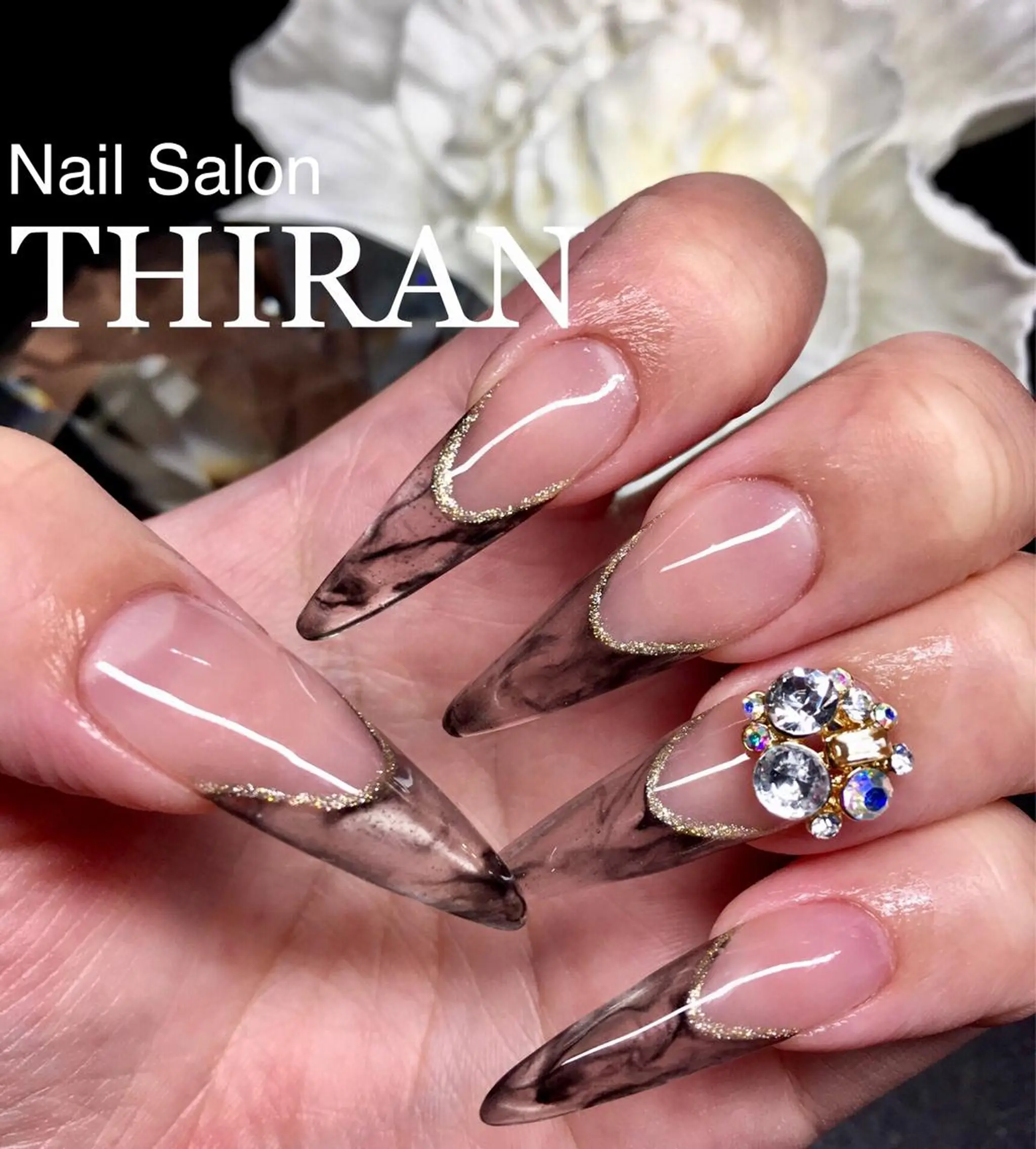 ネイル ロングネイル スカルプネイル ハンドネイル Nail salon THIRANのネイルデザイン