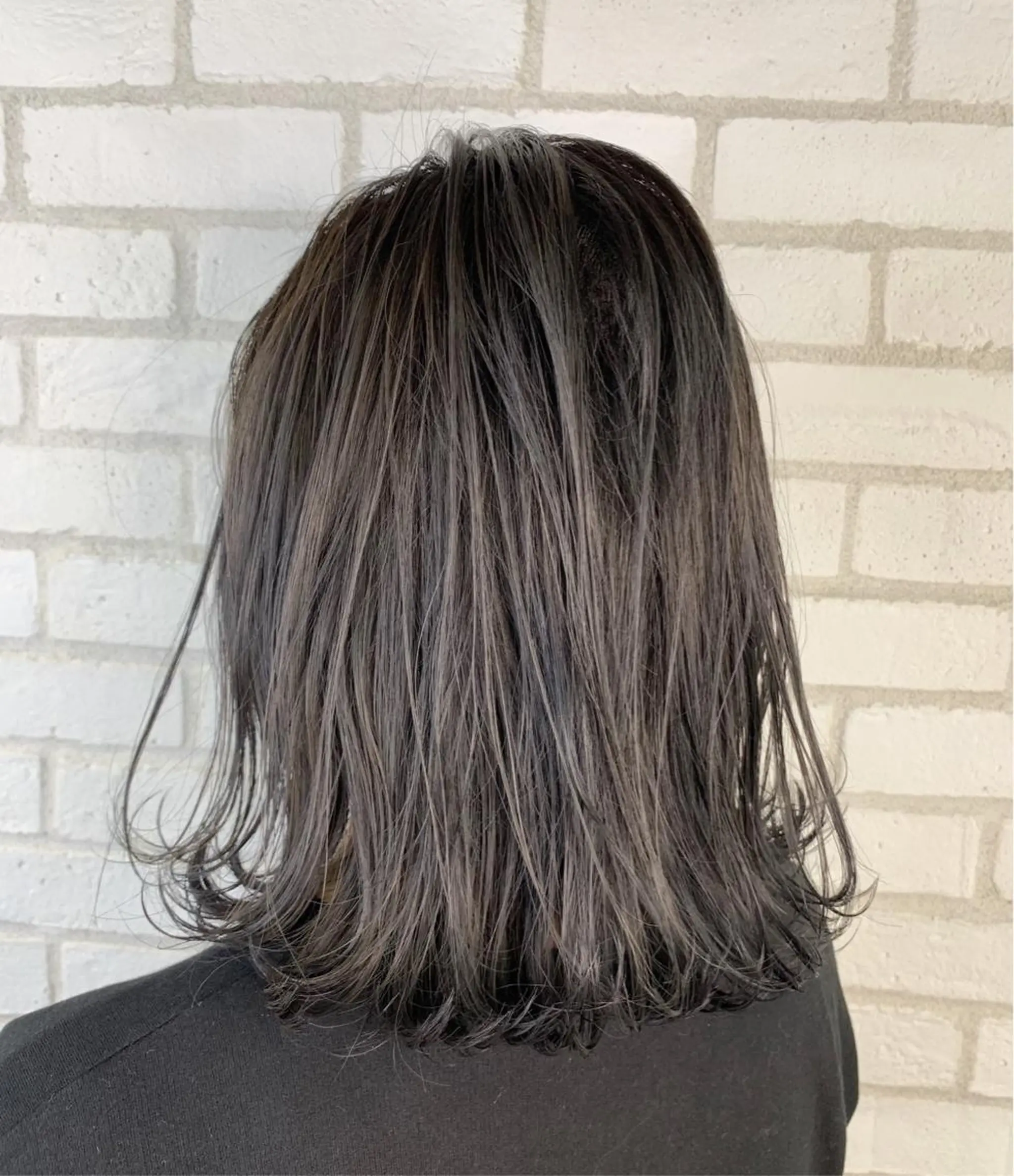 ミディアム カラー she2.shinjuku所属・takumi Hのヘアスタイル