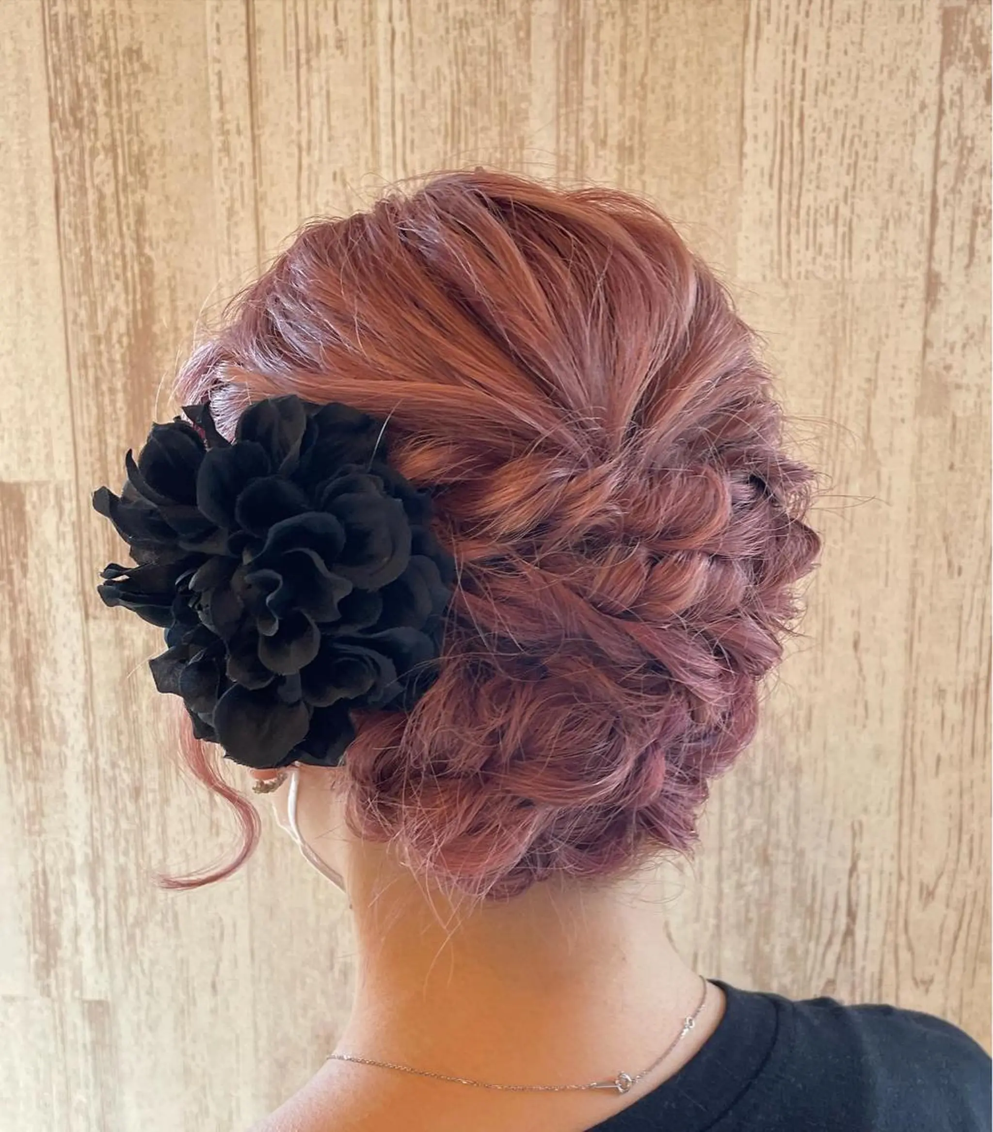 ロング ヘアアレンジ 岡村 真子のヘアスタイル