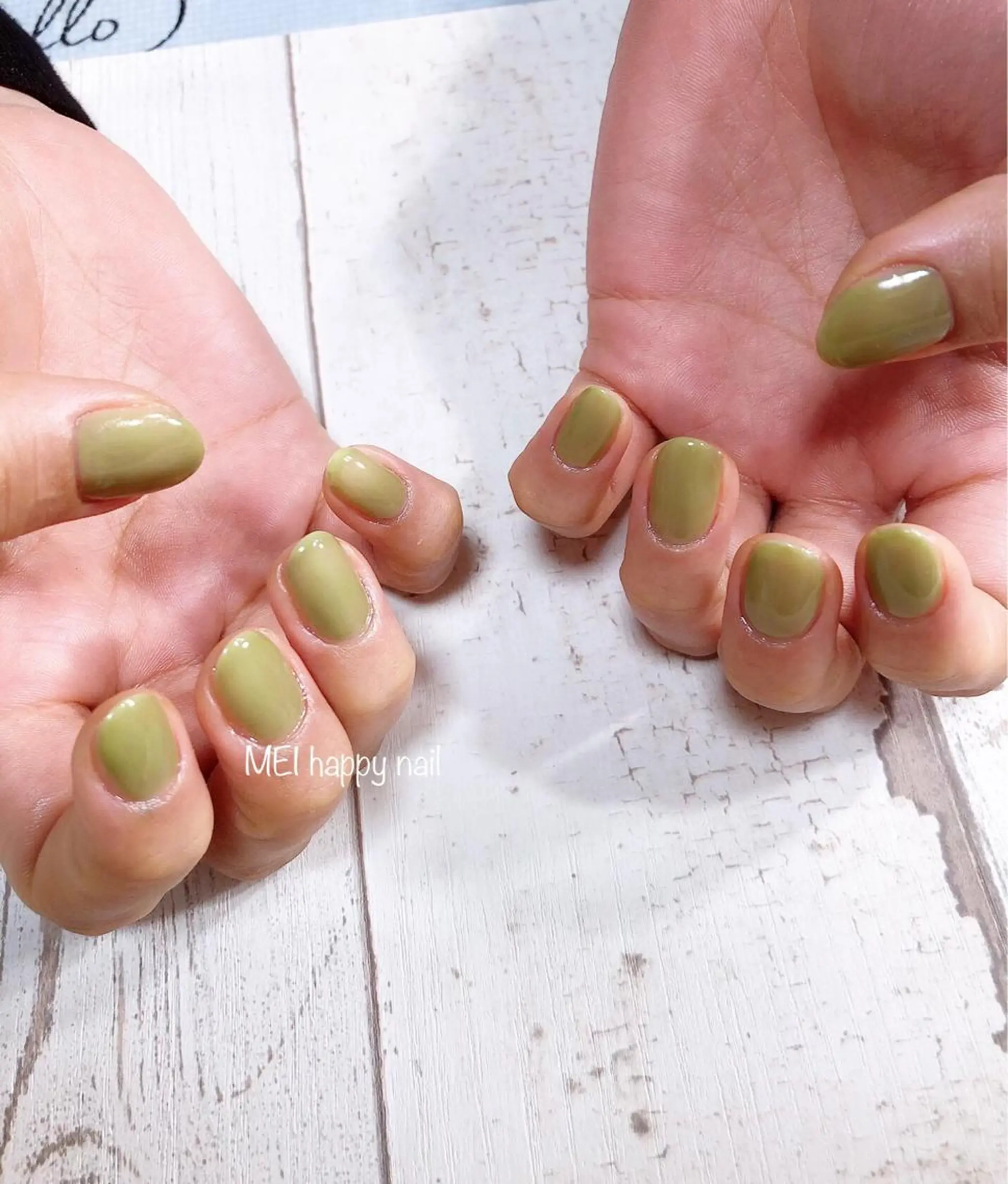 ネイル オーロラネイル ジェルネイル パラジェル ピスタチオネイル 北浦和 自爪育成ケアのネイルデザイン