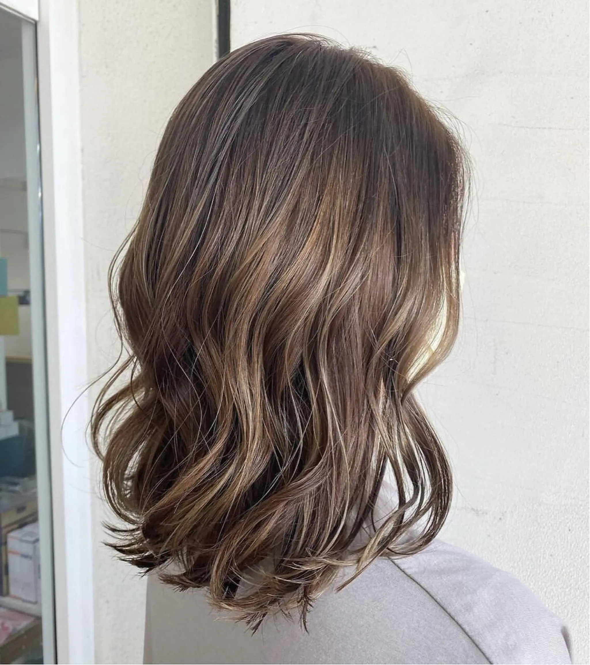 セミロング Chihiro .のヘアスタイル