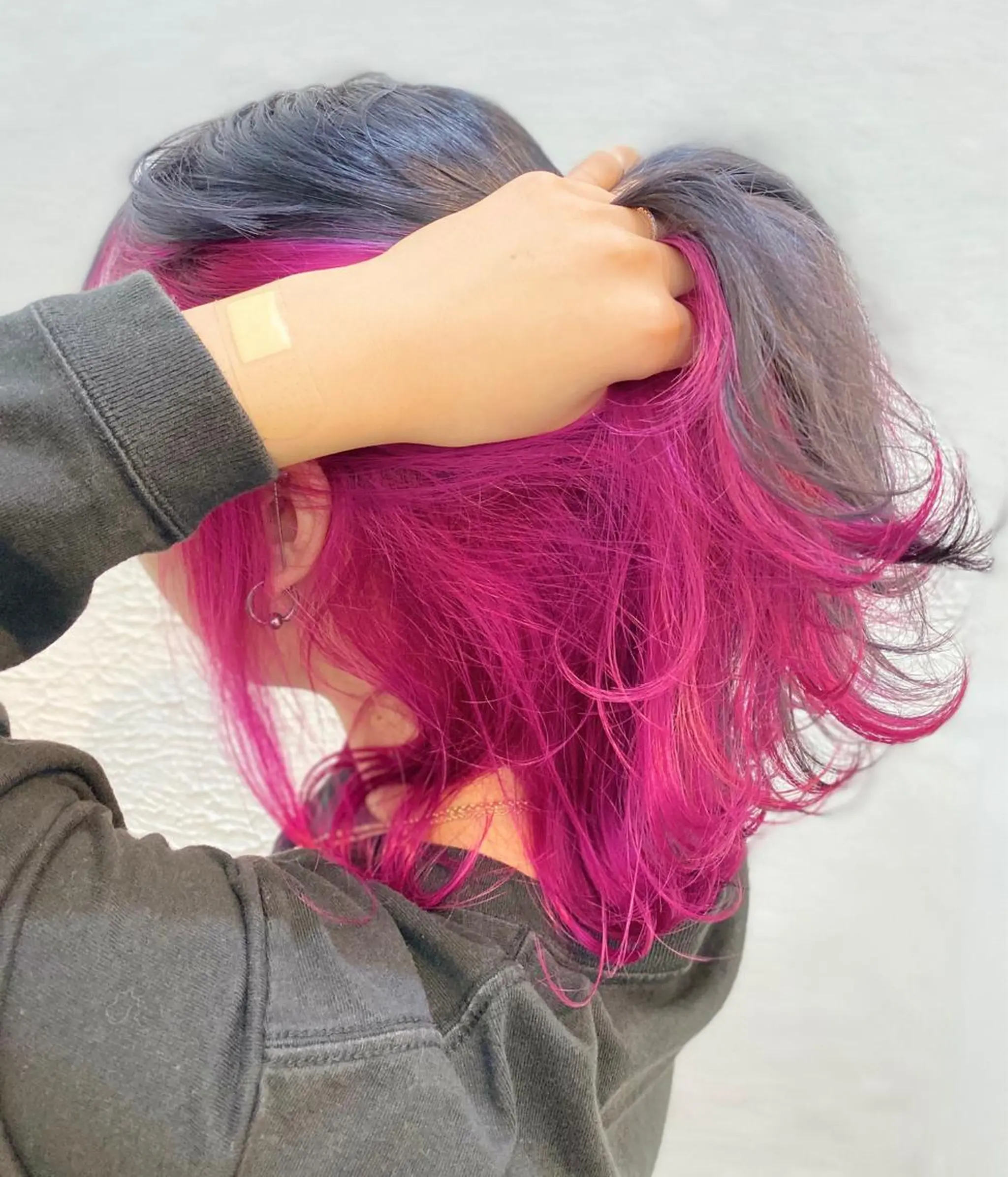 カラー ブリーチ インナーカラー 最高峰の技術力☆ 樋口健人のヘアスタイル