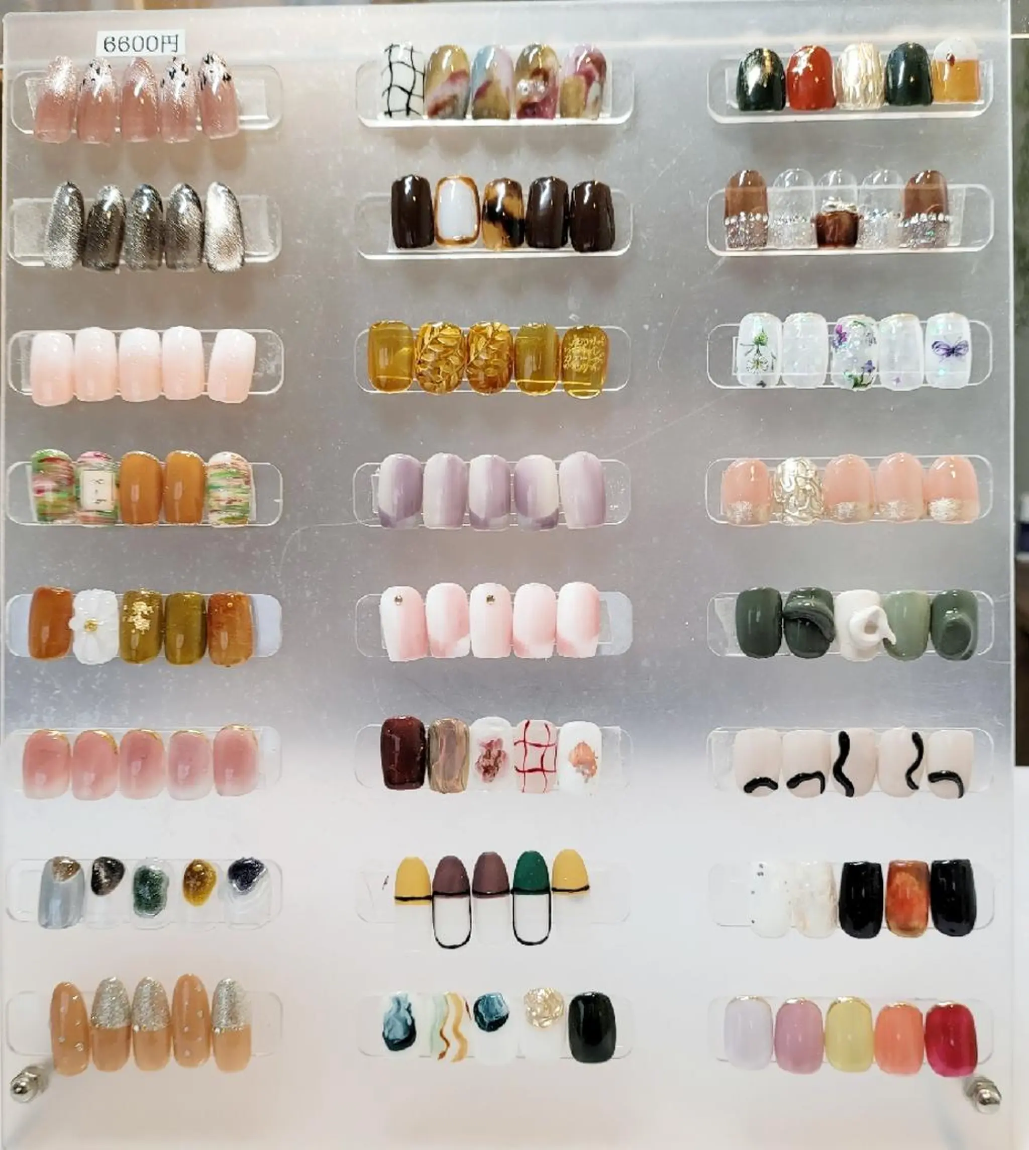 ネイル Salon-NAKO 🐷shirai🐷のネイルデザイン