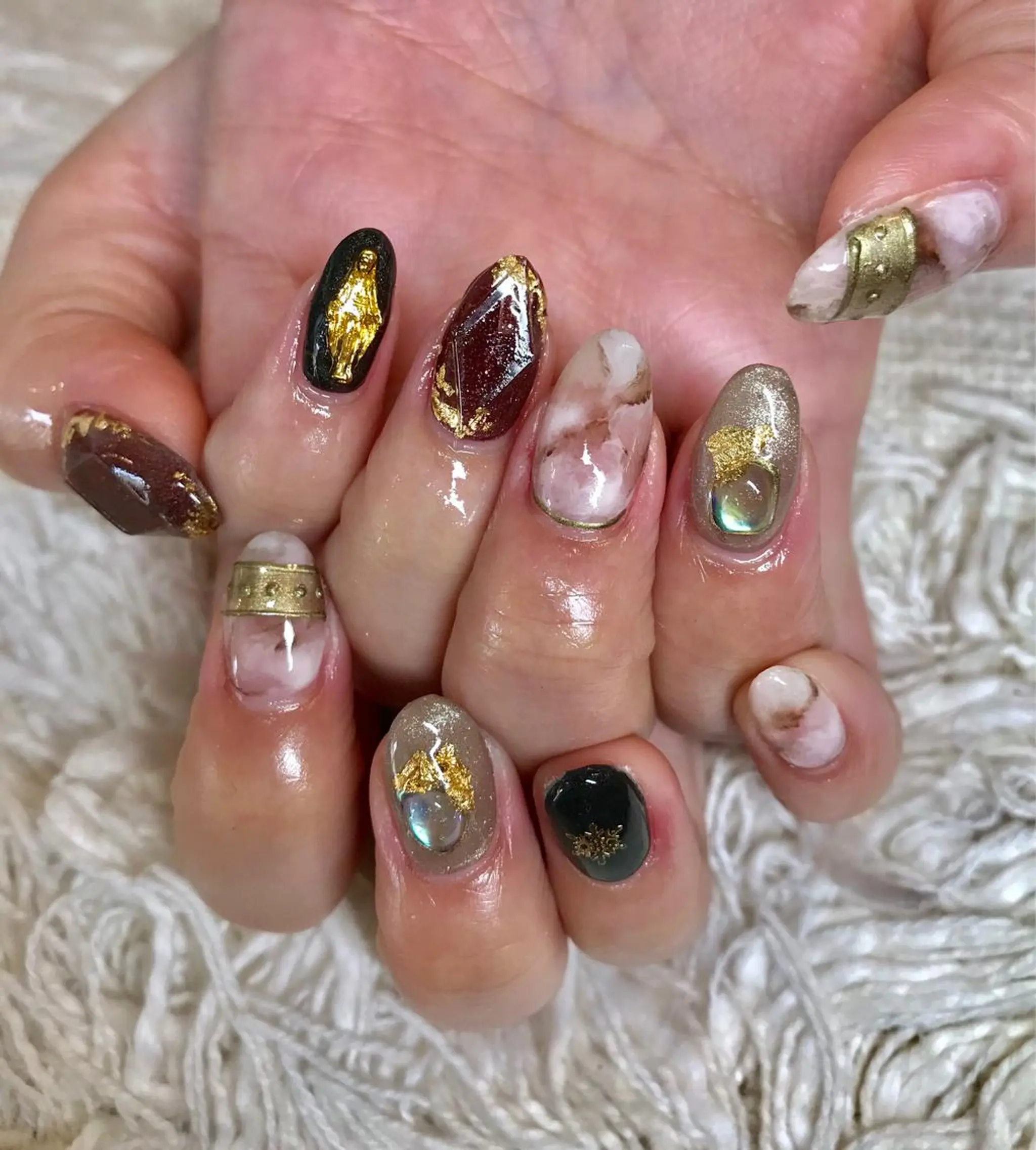 ミディアム カラー パーマ ヘアアレンジ ネイル マツエク・マツパ ハンドネイル ハンドケア nail&eye Aoのマツエク・マツパデザイン