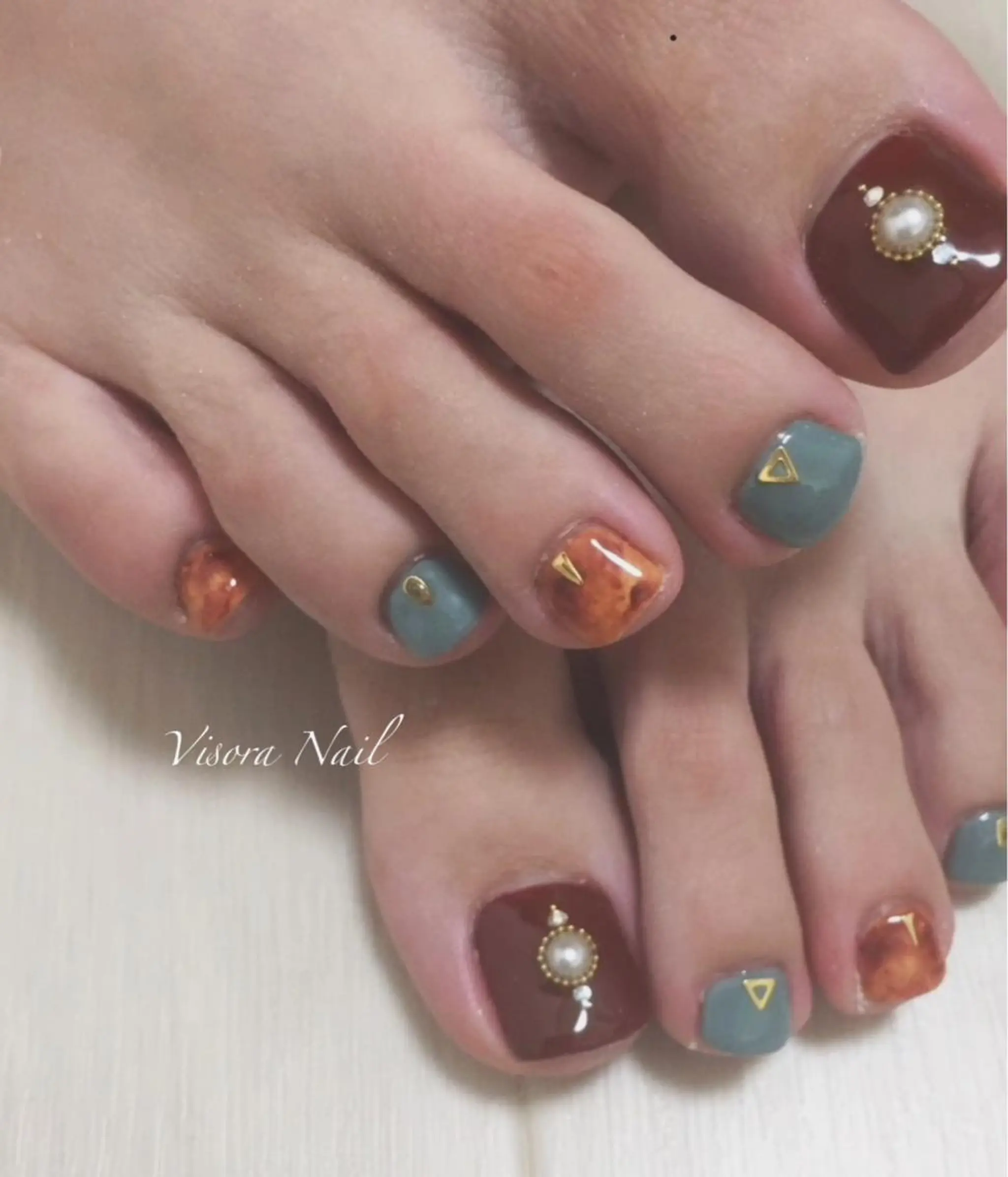 ネイル フットネイル 美SORA ～ｳﾞｨｿﾗ～のネイルデザイン