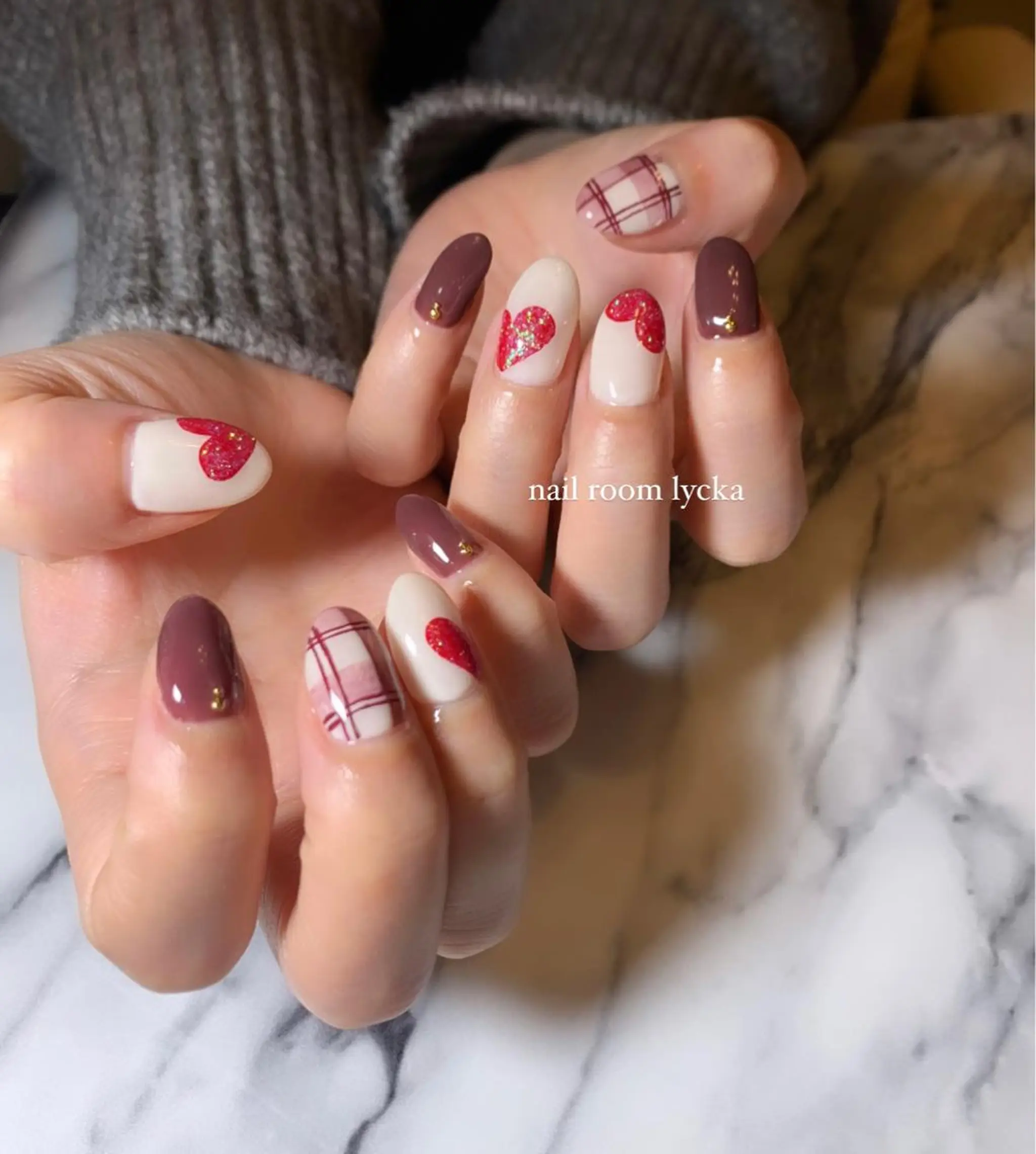 ネイル ﾈｲﾙﾙｰﾑﾘｯｶ 𝐦𝐚𝐲𝐮のネイルデザイン