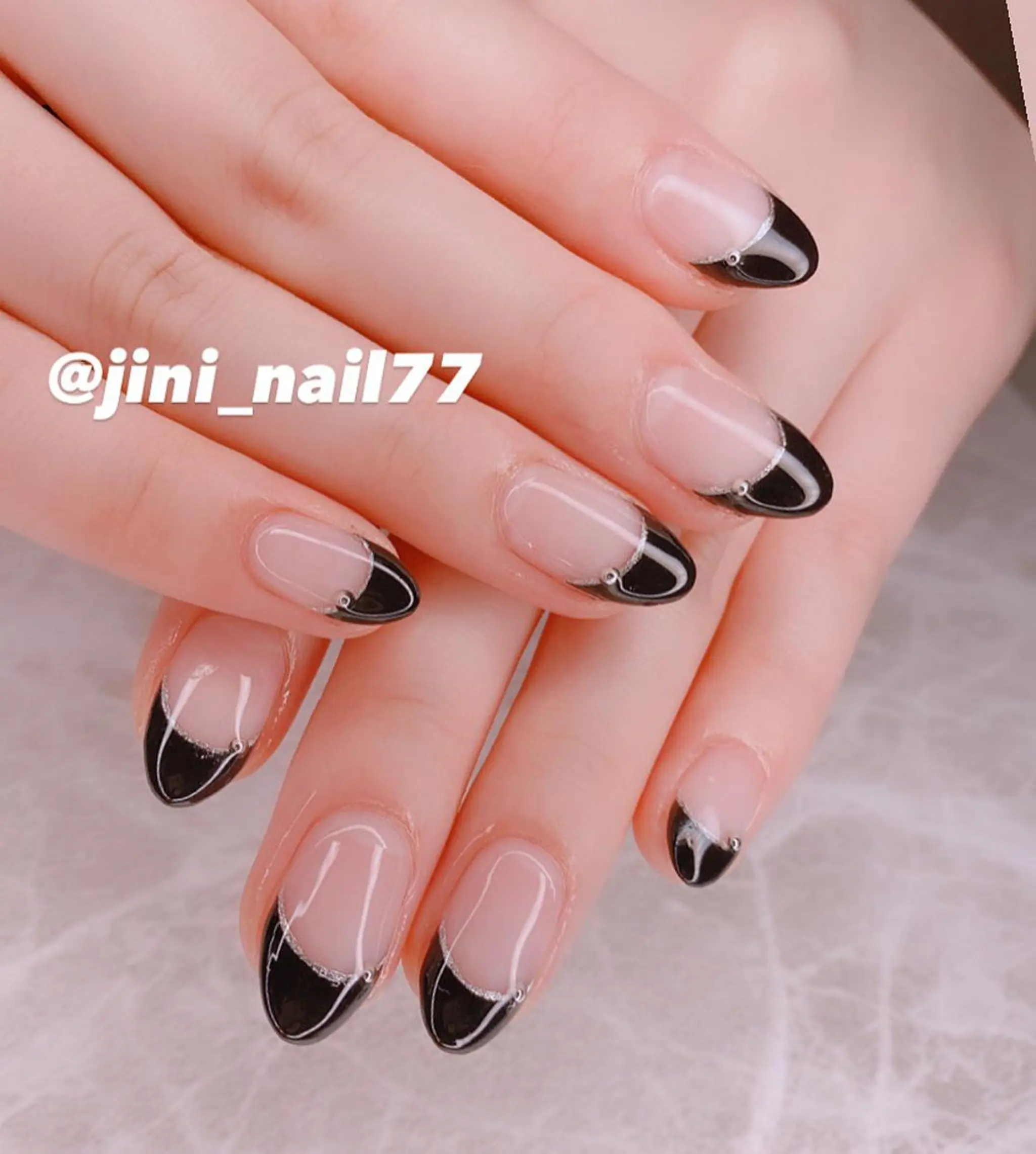 ネイル ハンドネイル JINI NAIL所属・ジニ ネイルのネイルデザイン
