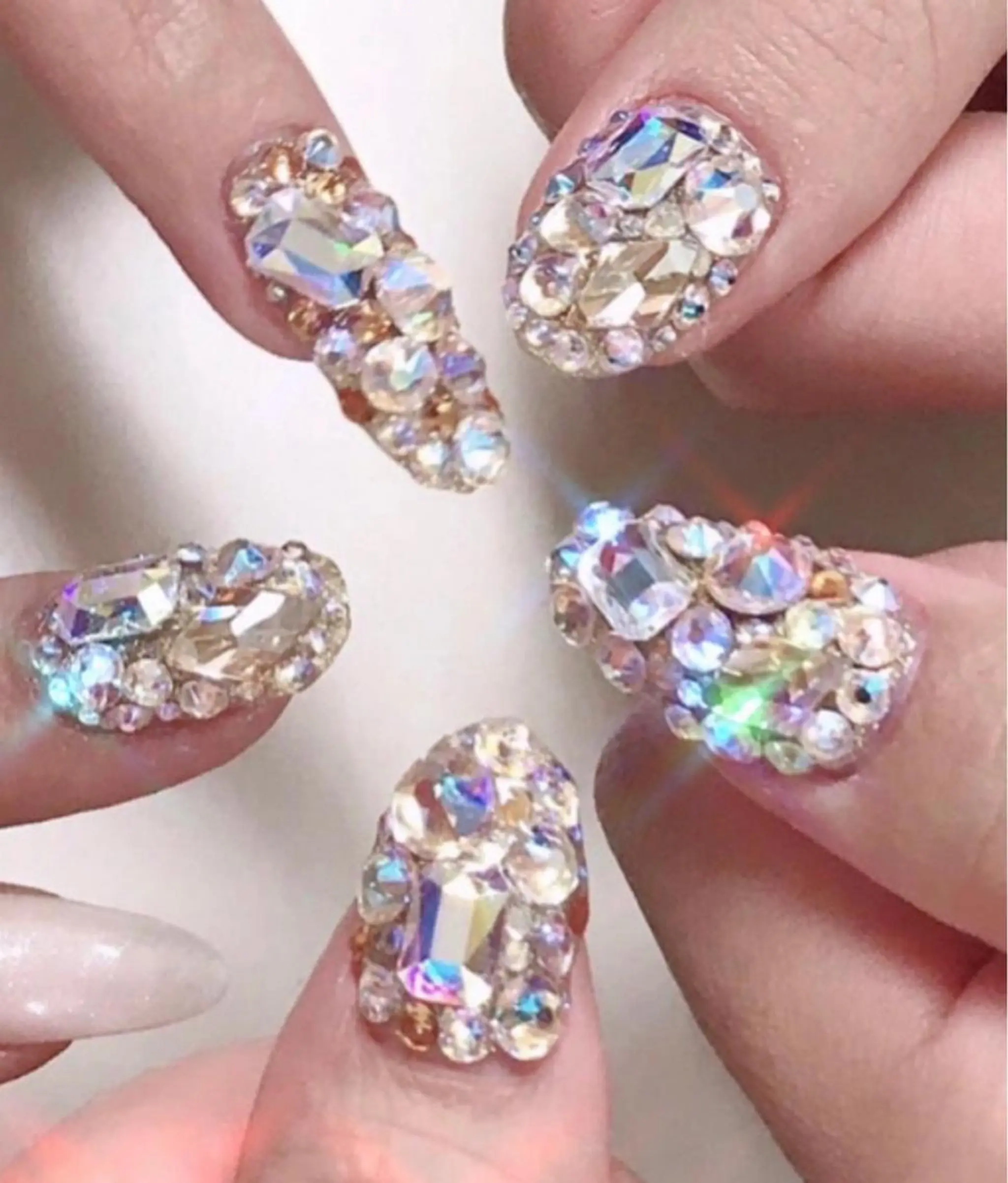 セミロング ハンドネイル TAKAMATSU RINAのネイルデザイン