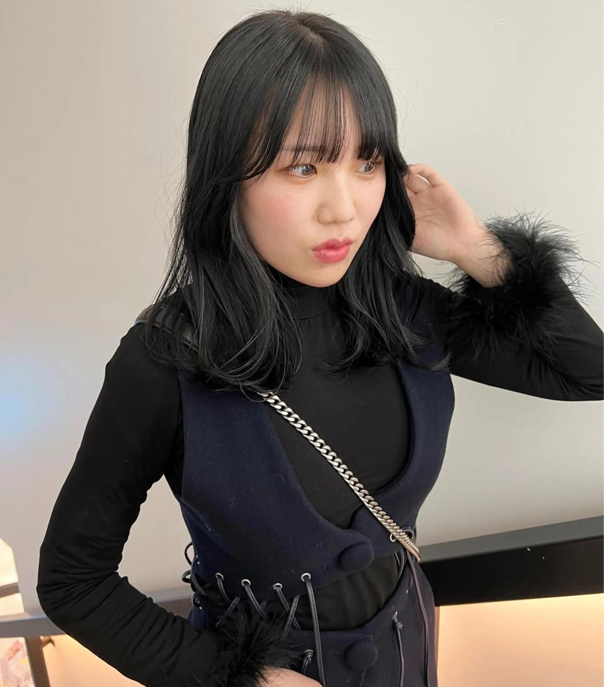 セミロング カラー トリートメント 顔周りカット/透明感 カラー✂️MEIのヘアスタイル