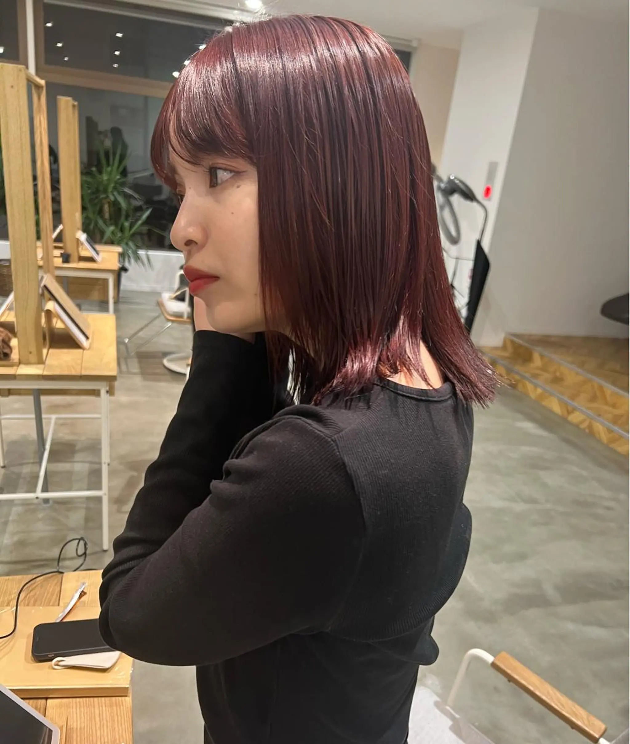 カラー 杉岡 ちさのヘアスタイル