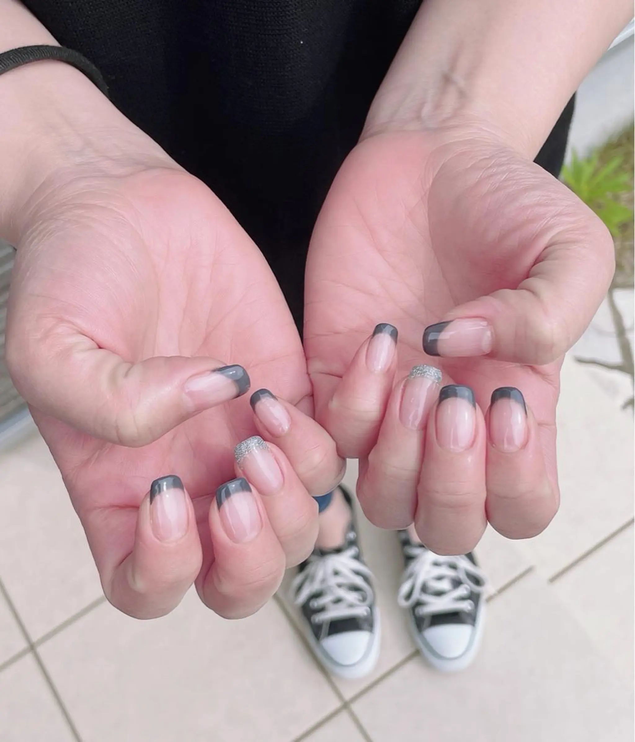 ネイル クリアネイル フラッシュネイル フレンチネイル ジェルネイル ハンドネイル ハンドケア Lilly Co.のネイルデザイン