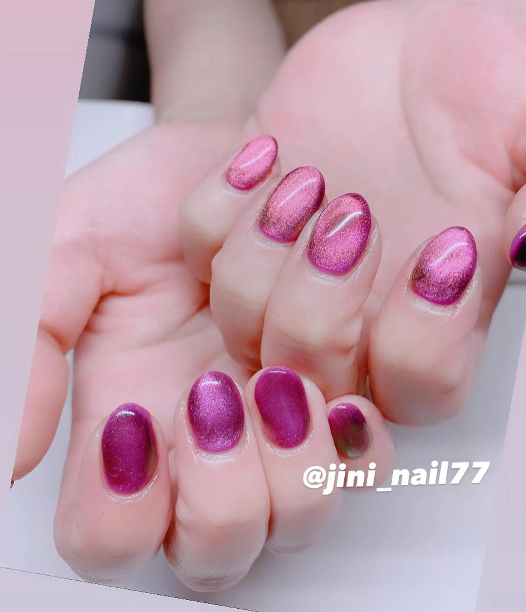 ネイル JINI NAIL所属・ジニ ネイルのネイルデザイン