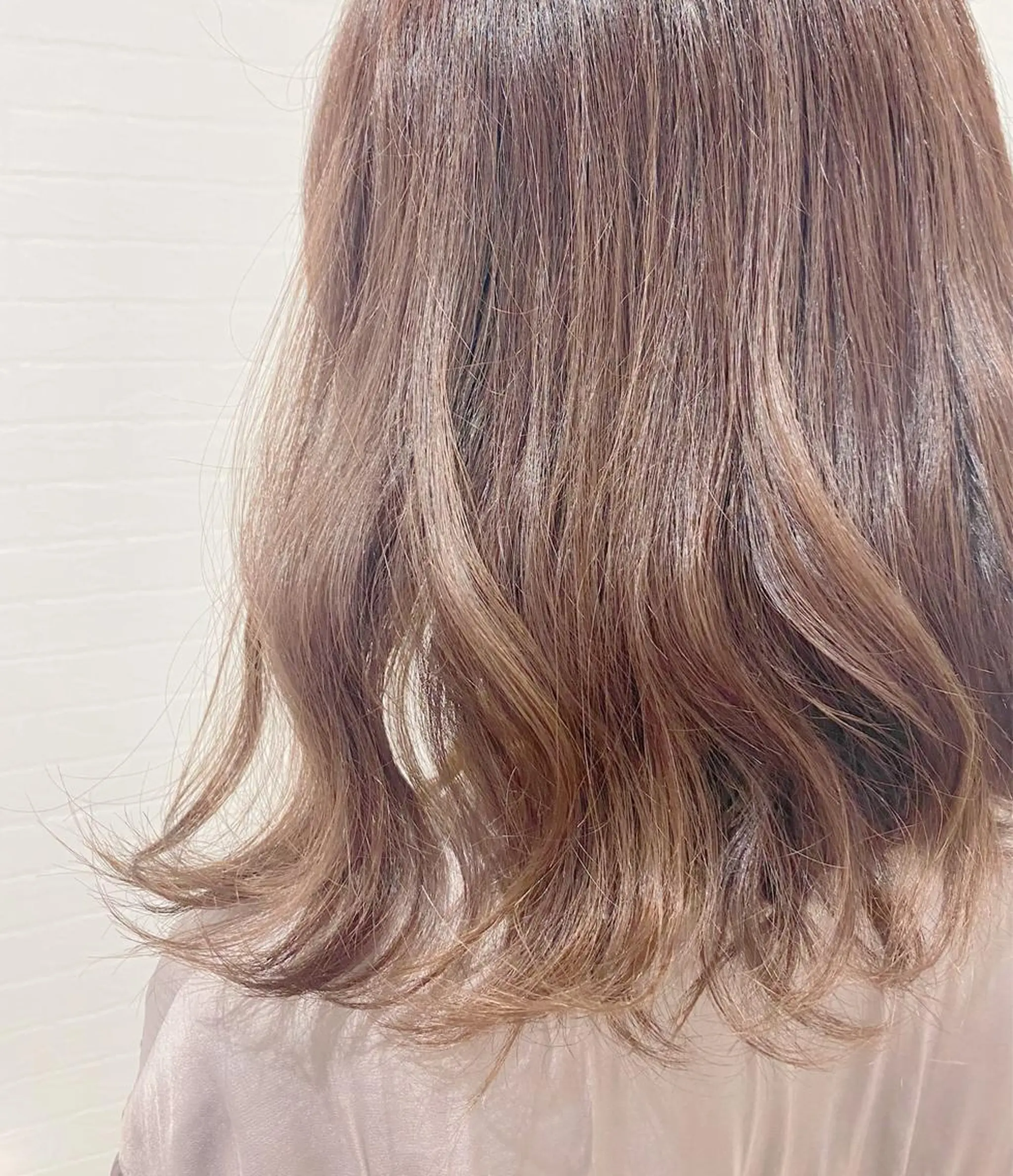 カラー グレージュ ピンクカラー GRANLUSSO 〜グランルッソ駅前店所属・木口 嘉美のヘアスタイル