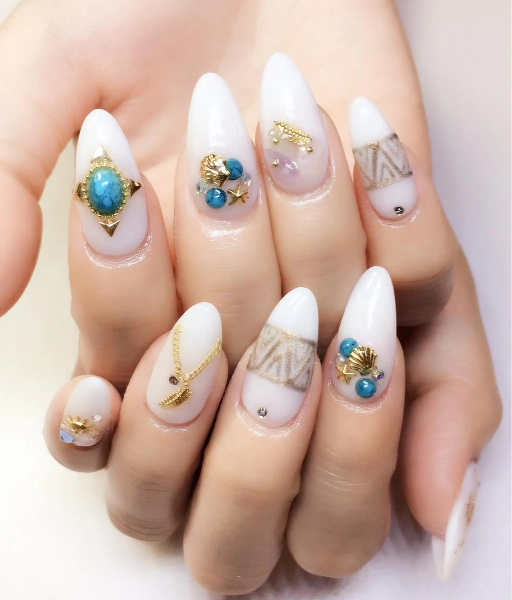 ネイル スカルプネイル ホワイト nail salon Soeurのネイルデザイン
