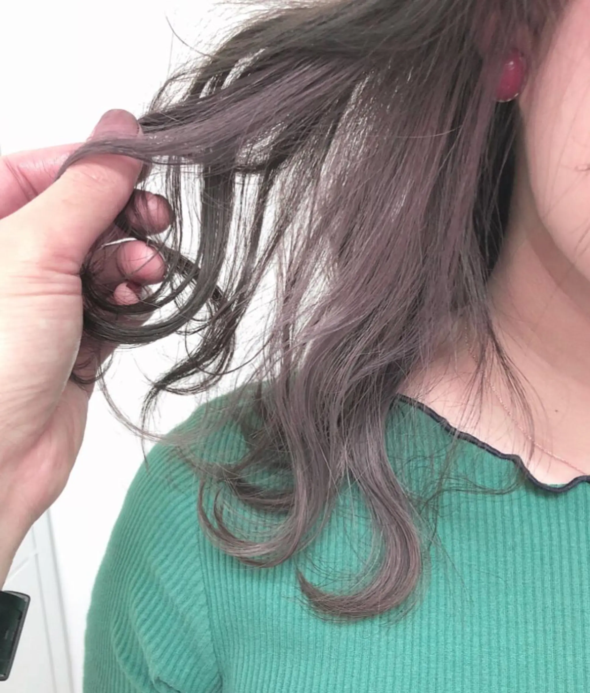 ミディアム カラー インナーカラー ラベンダーカラー ヘアカラー トリートメント autre所属・大久保 ひでなりのヘアスタイル