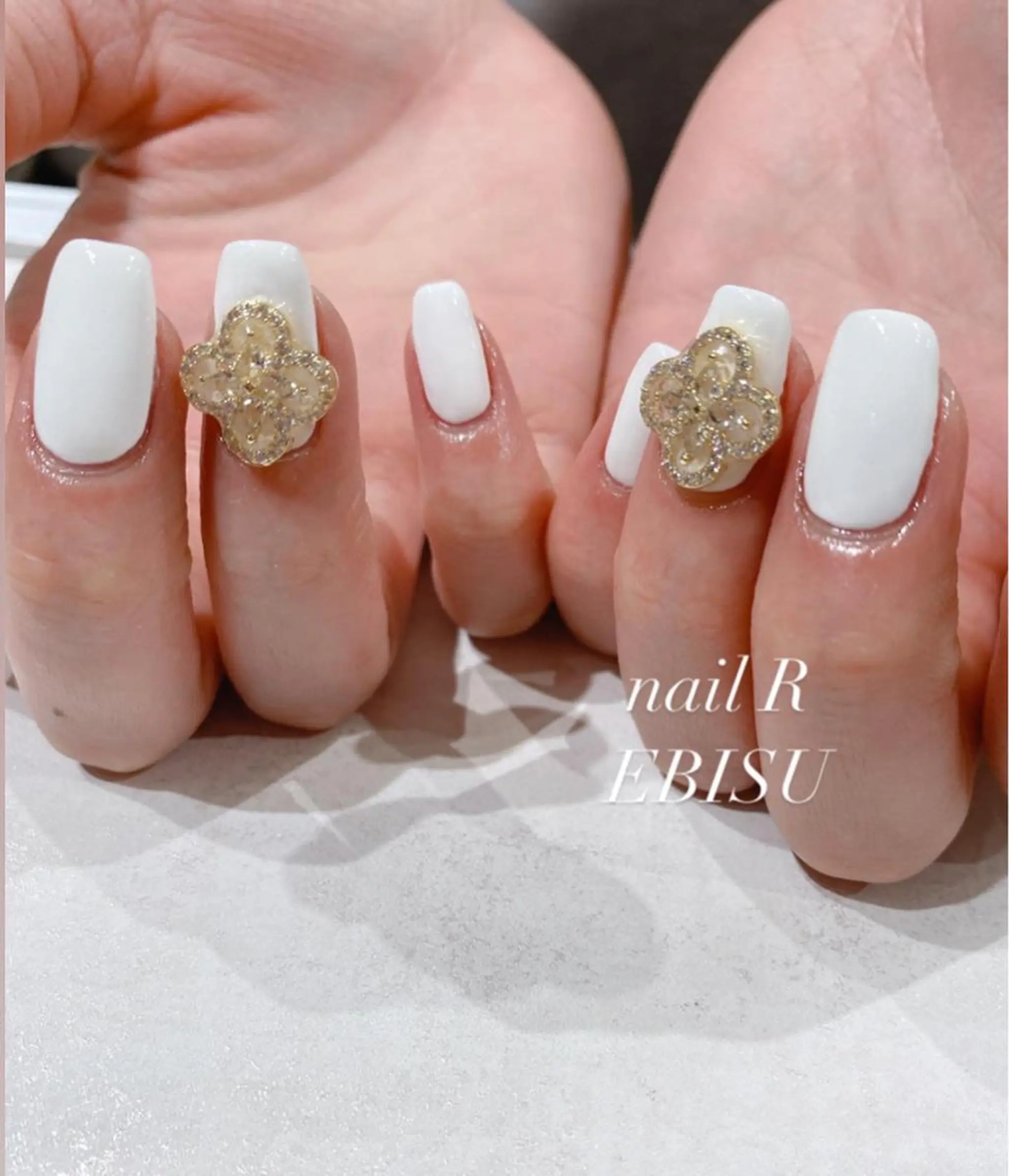 ショート ハンドネイル フットネイル JNA認定講師🌸 RIEのネイルデザイン