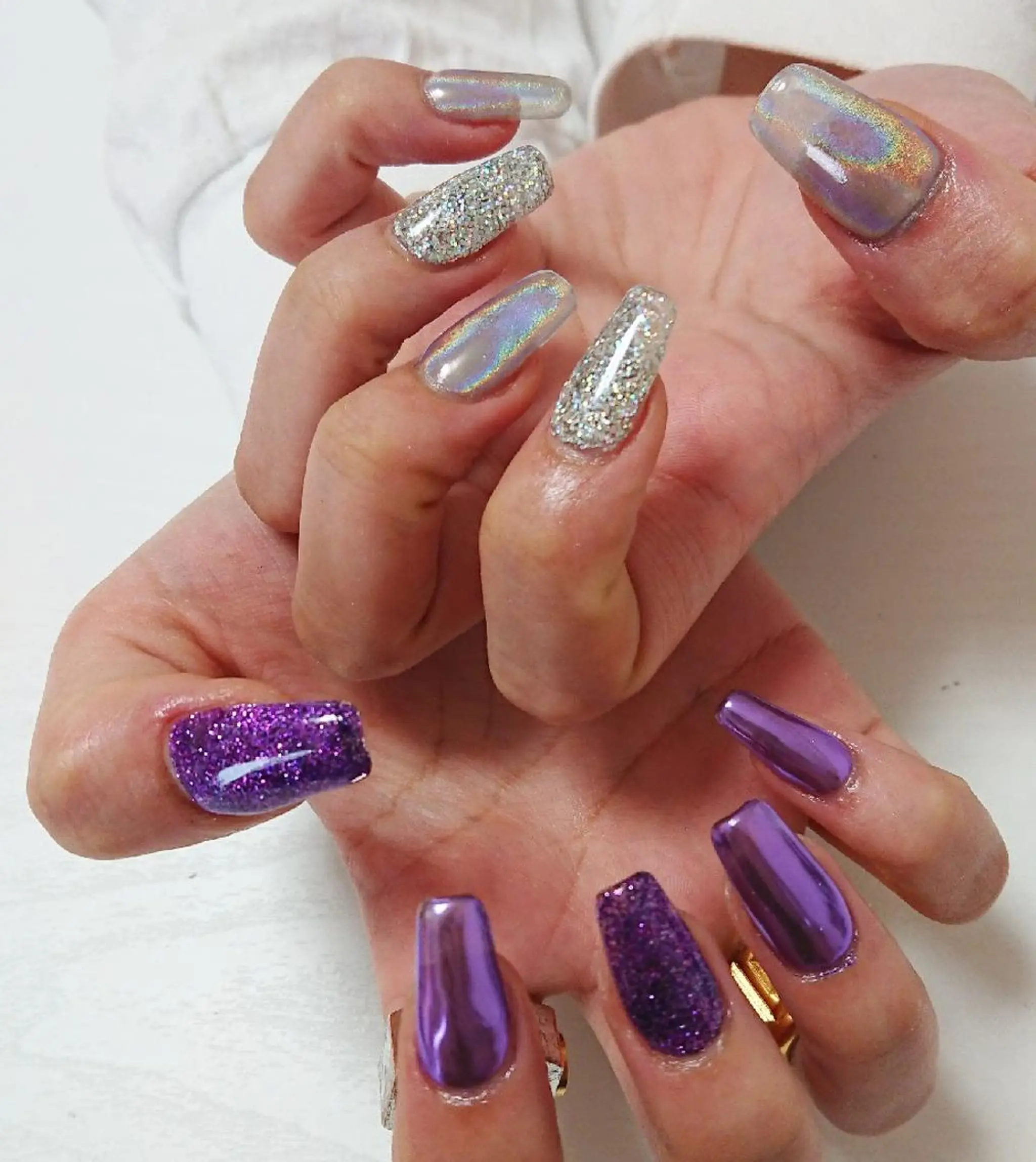 ネイル ミラーネイル Lilith Nailのネイルデザイン