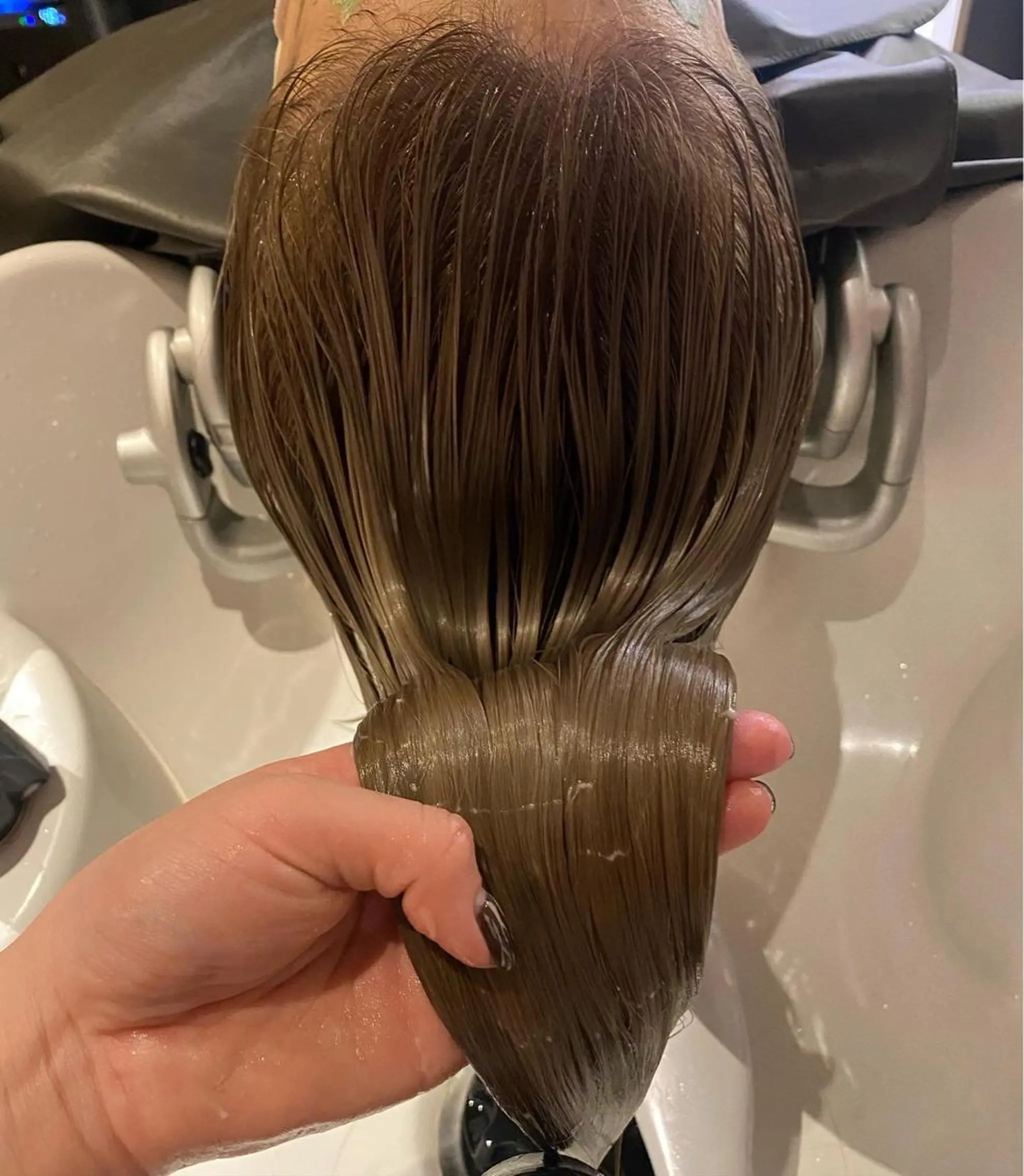 ミディアム カラー 外国人風カラー ヘアカラー トリートメント ヘッドスパ パーマ指名No1 /namiのヘアスタイル