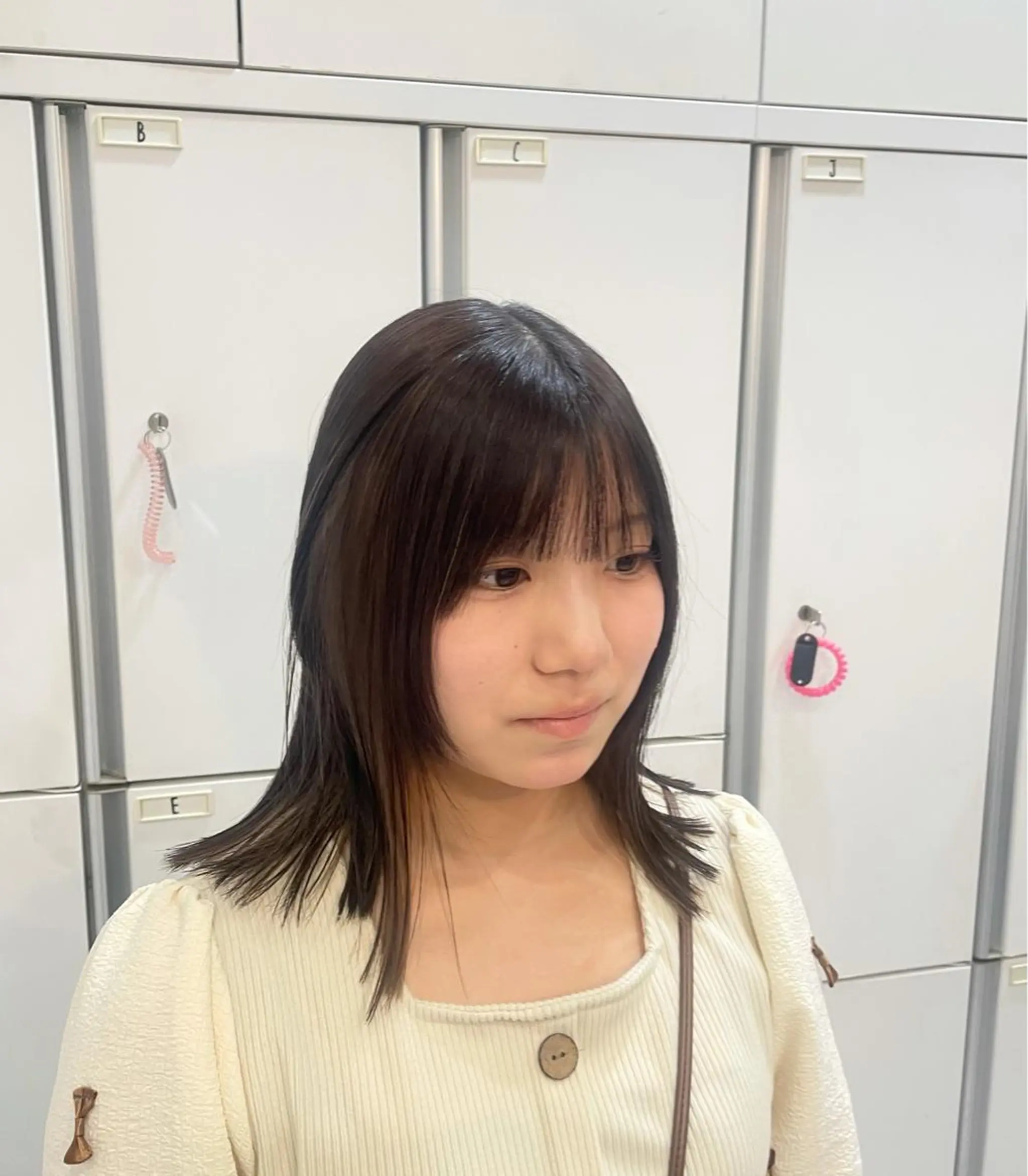 ミディアム カラー nanaka :のヘアスタイル