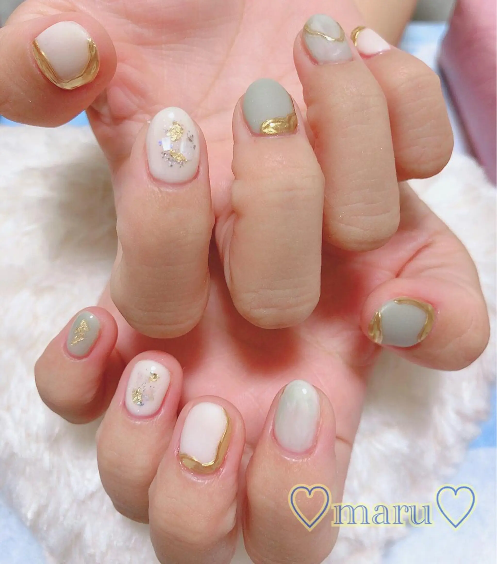 ネイル ハンドネイル フットネイル まるみ ♡のネイルデザイン