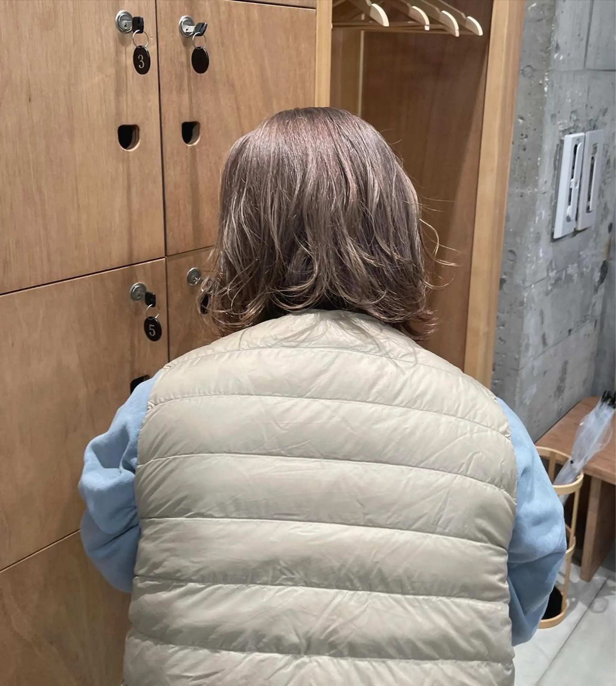 カラー wewe: momoeのヘアスタイル