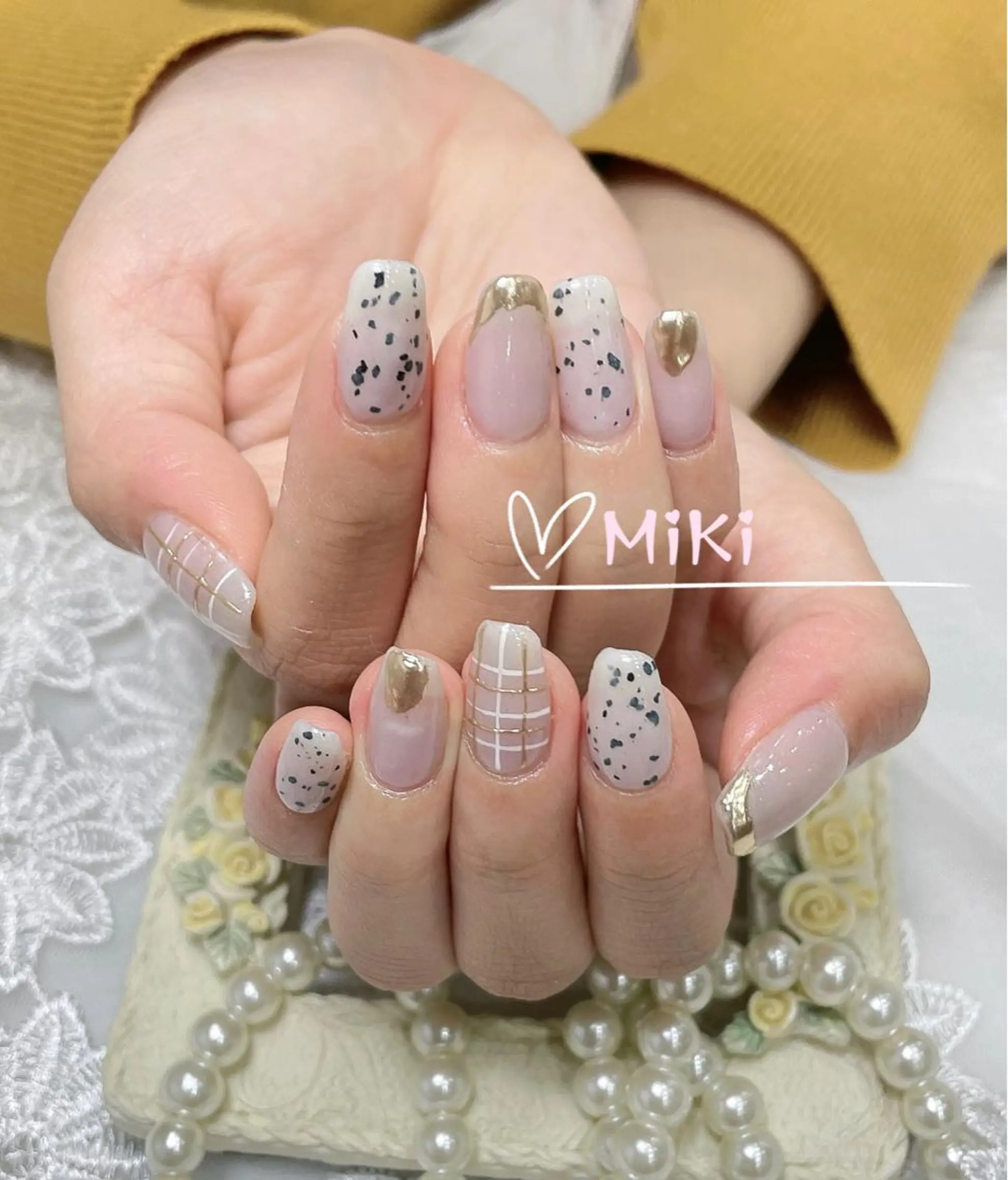 ネイル 🦋 MiKi 🦋 ネイルサロンのネイルデザイン