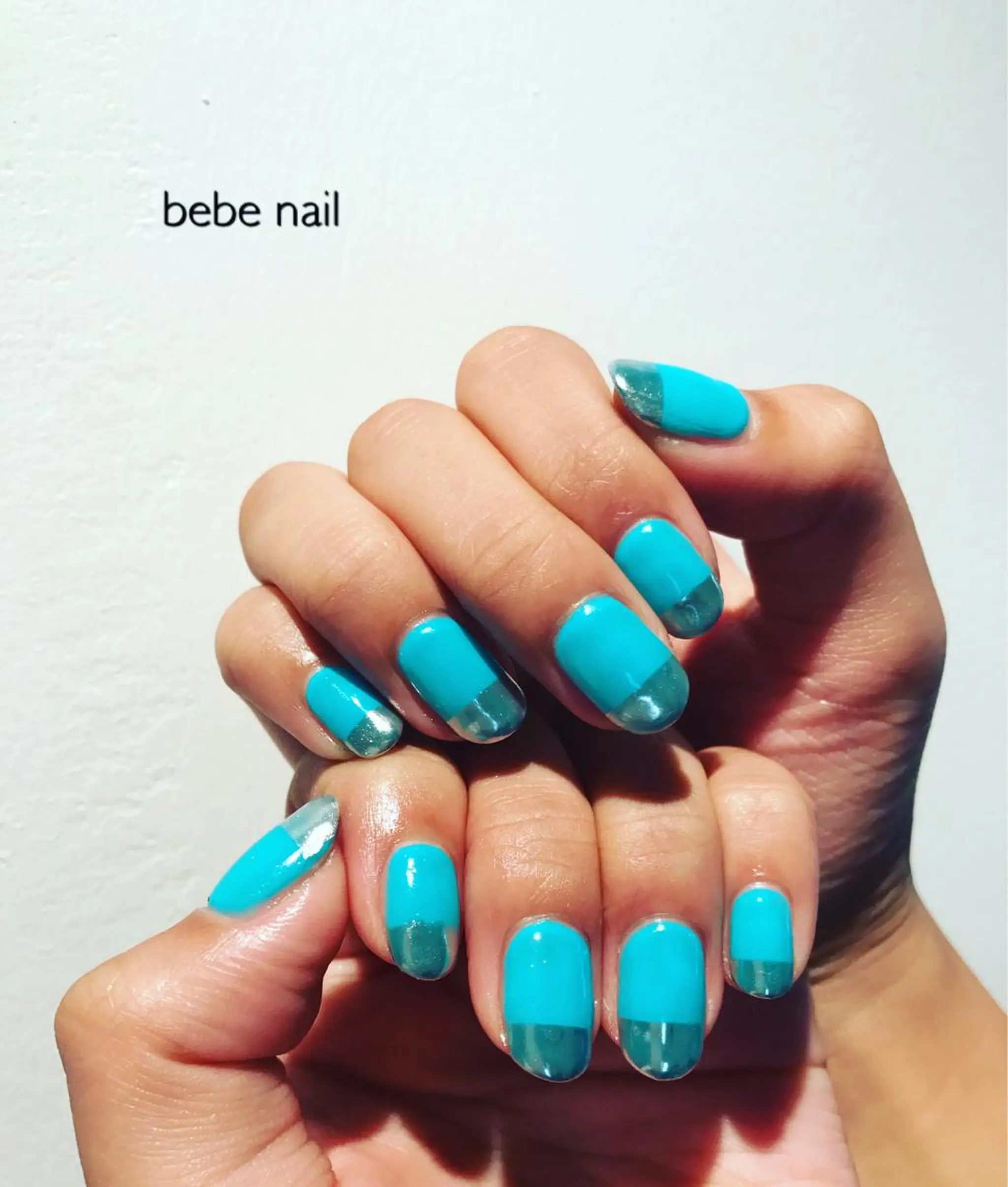 ネイル フレンチネイル ミラーネイル Ann. nail.tokyo所属・Ann nailのネイルデザイン