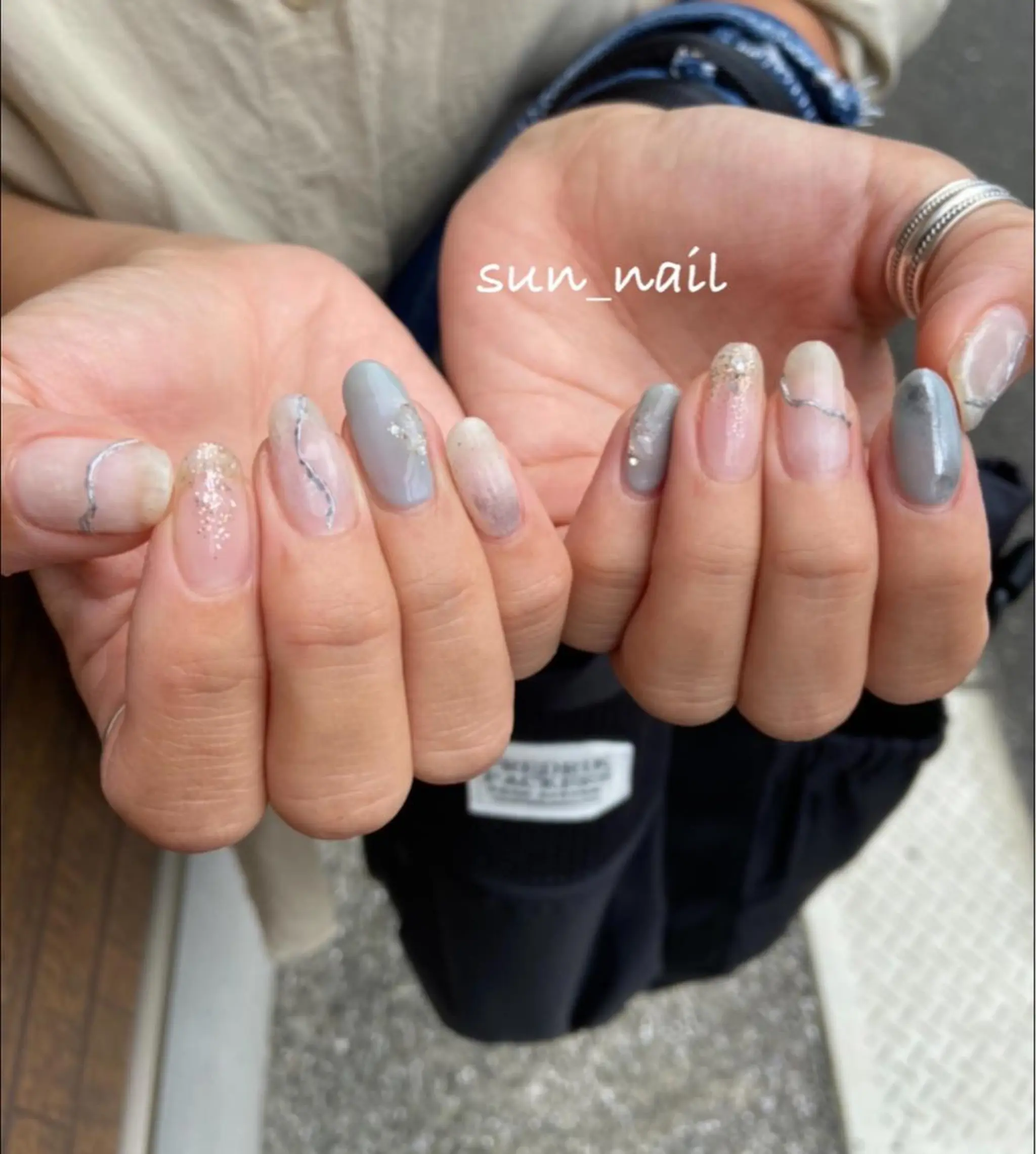 ネイル アートネイル ミラーネイル ニュアンスネイル . unffのネイルデザイン