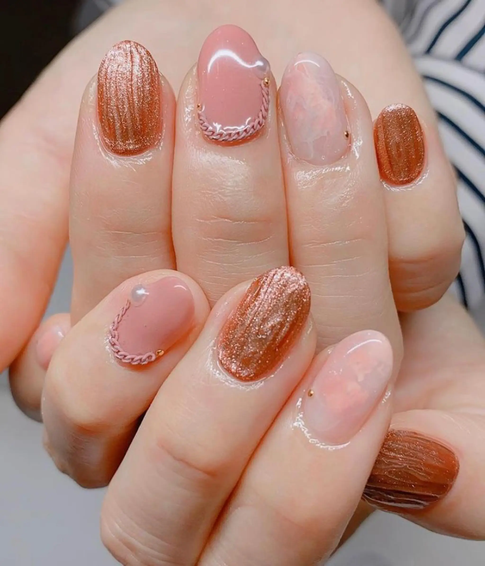 ネイル ハンドネイル JINI NAIL所属・ジニ ネイルのネイルデザイン