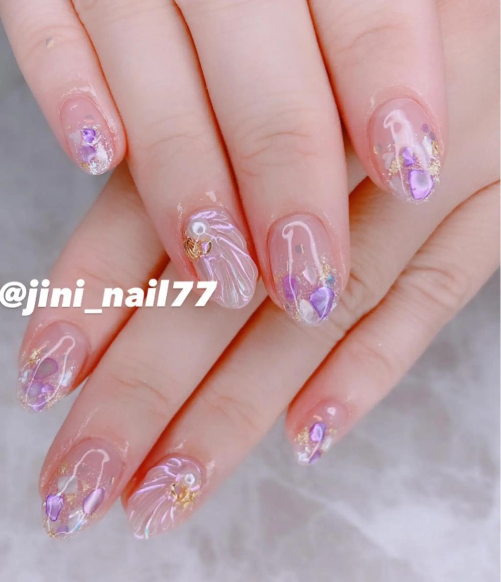 ネイル JINI NAIL所属・ジニ ネイルのネイルデザイン