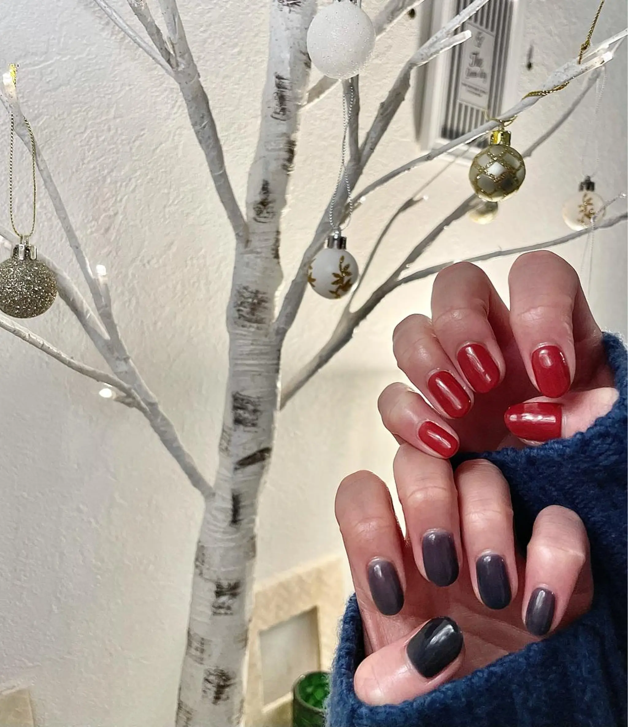 ショート カラー パーマ ヘアアレンジ メンズ キッズ ネイル マツエク・マツパ ネイビーカラー レッドカラー テラコッタ クリアネイル ネイビー ハンドネイル ハンドケア nail&eye Aoのマツエク・マツパデザイン