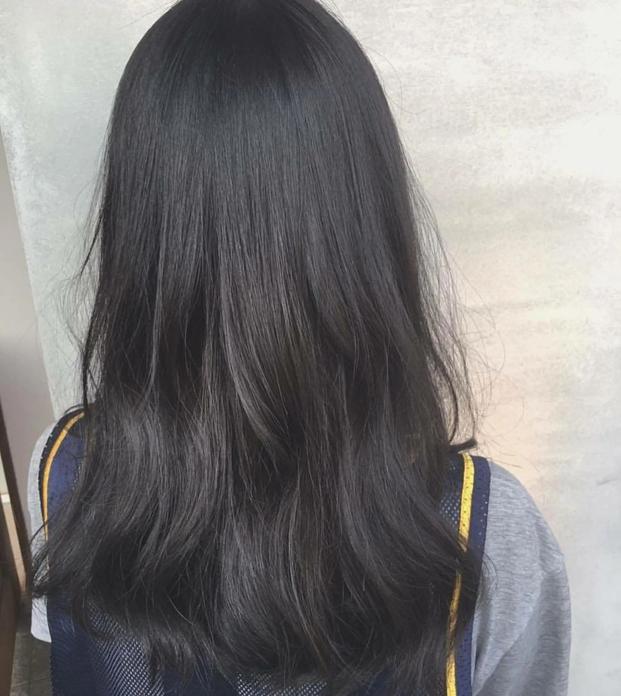 ロング カラー ture by gladのヘアスタイル