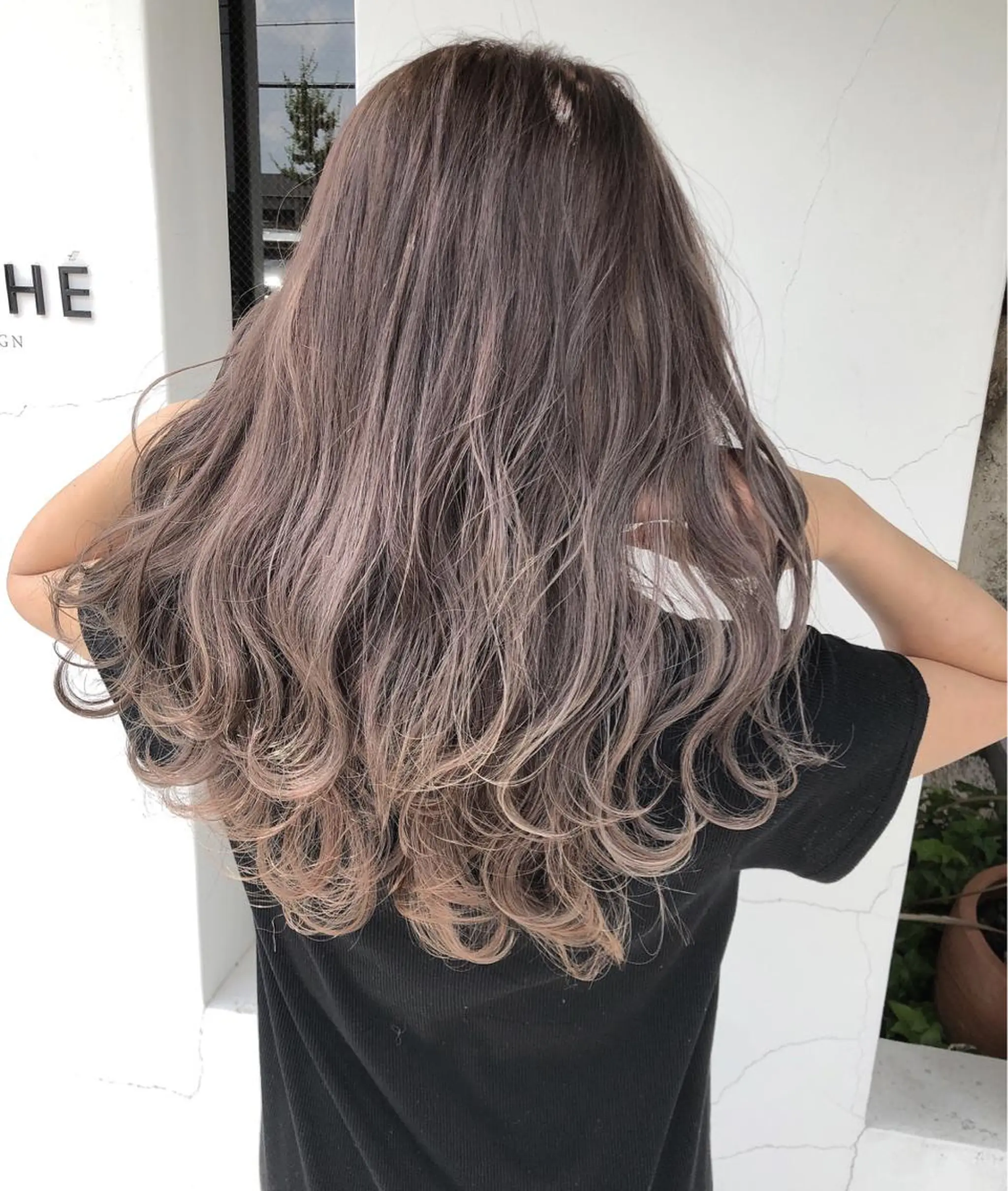 ロング カラー カット ヘアカラー トリートメント 具志 正太のヘアスタイル