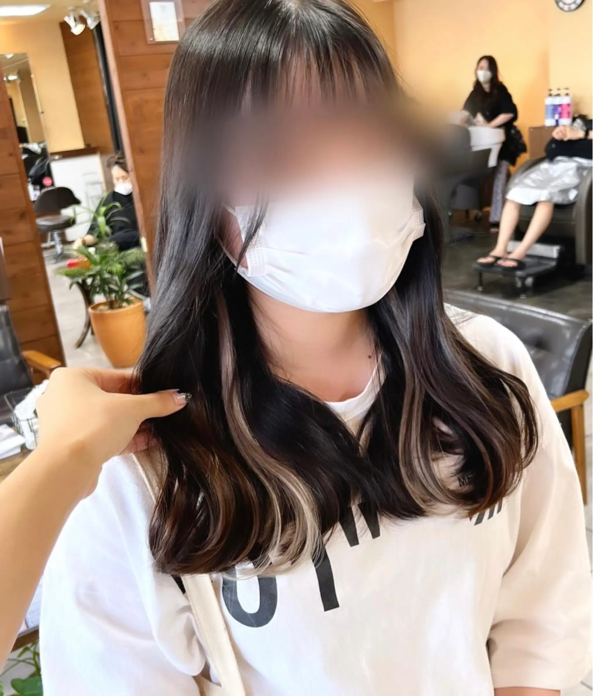 セミロング カラー ヘアアレンジ インナー×縮毛矯正 ピンクカラー澤井里菜のヘアスタイル