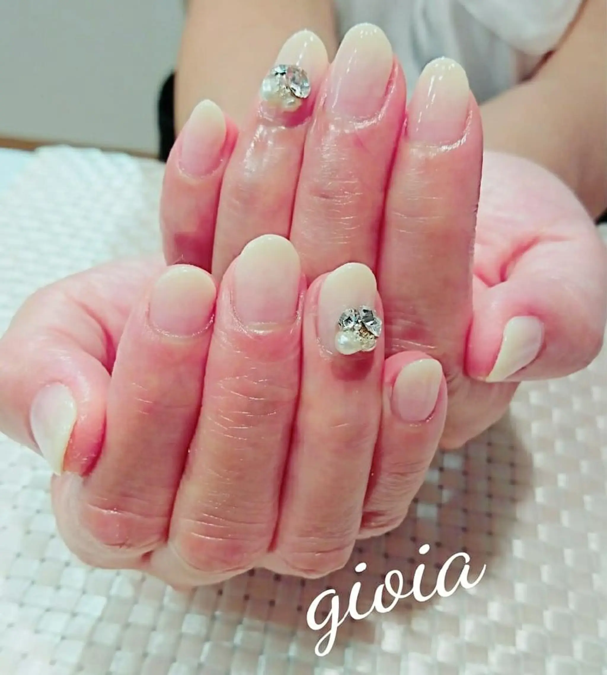 ネイル ストーンネイル みー shakushiroのネイルデザイン