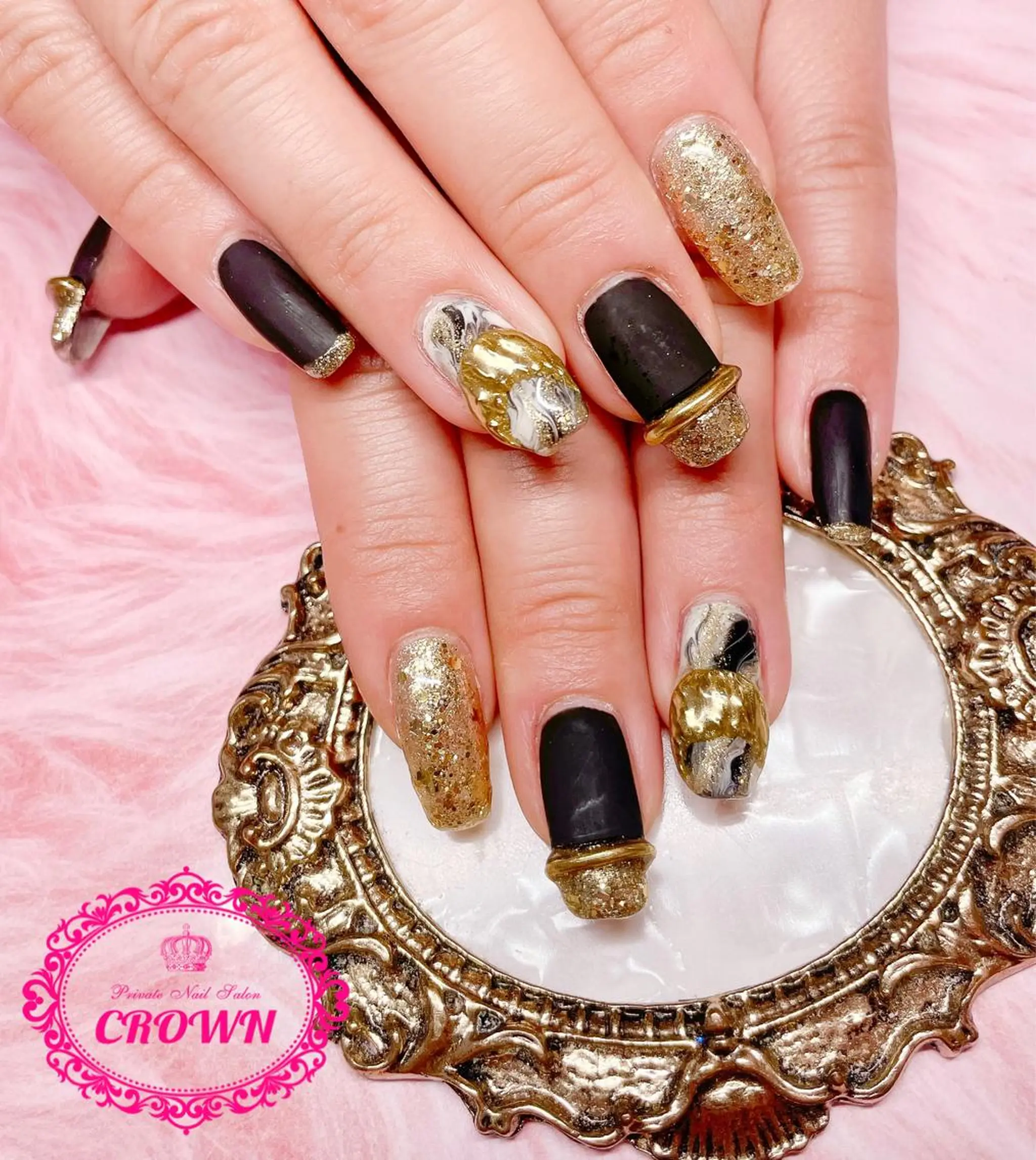 ネイル CROWN プライベートサロンのネイルデザイン