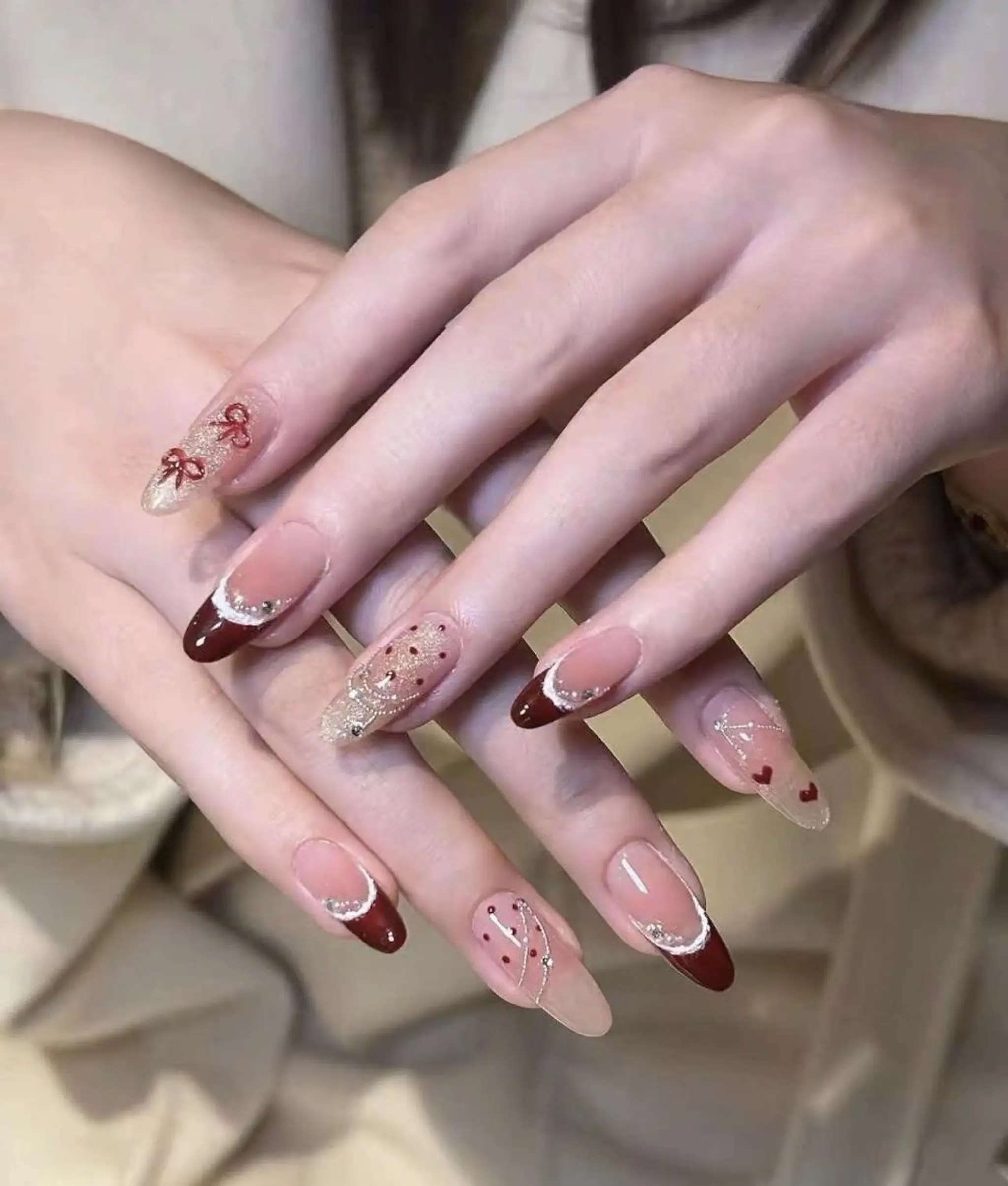 ロング 韓国風ヘア ハンドネイル Bling Salonのネイルデザイン