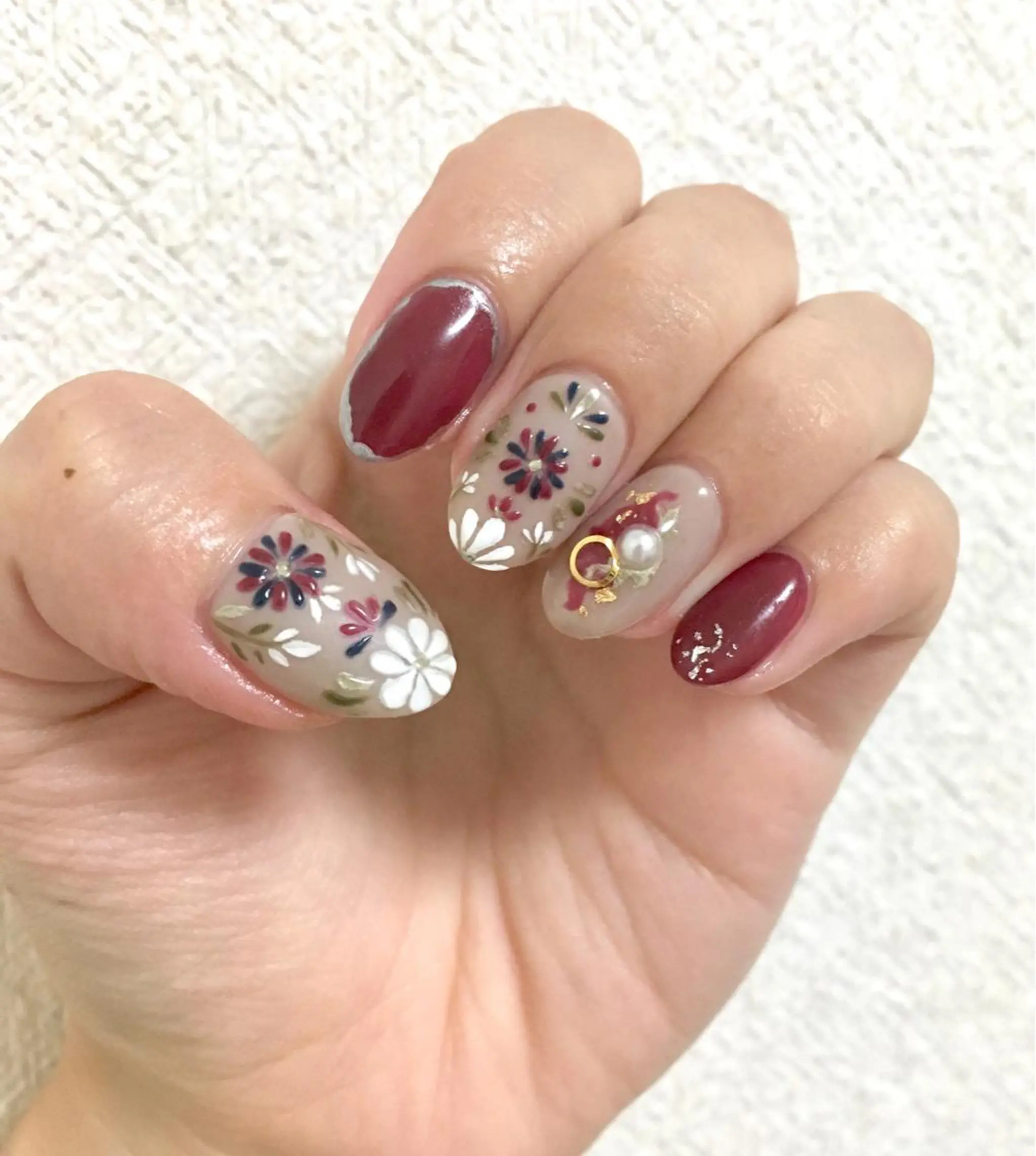 ネイル ボルドー Bochi Bochi所属・nail salon BochiBochiのネイルデザイン