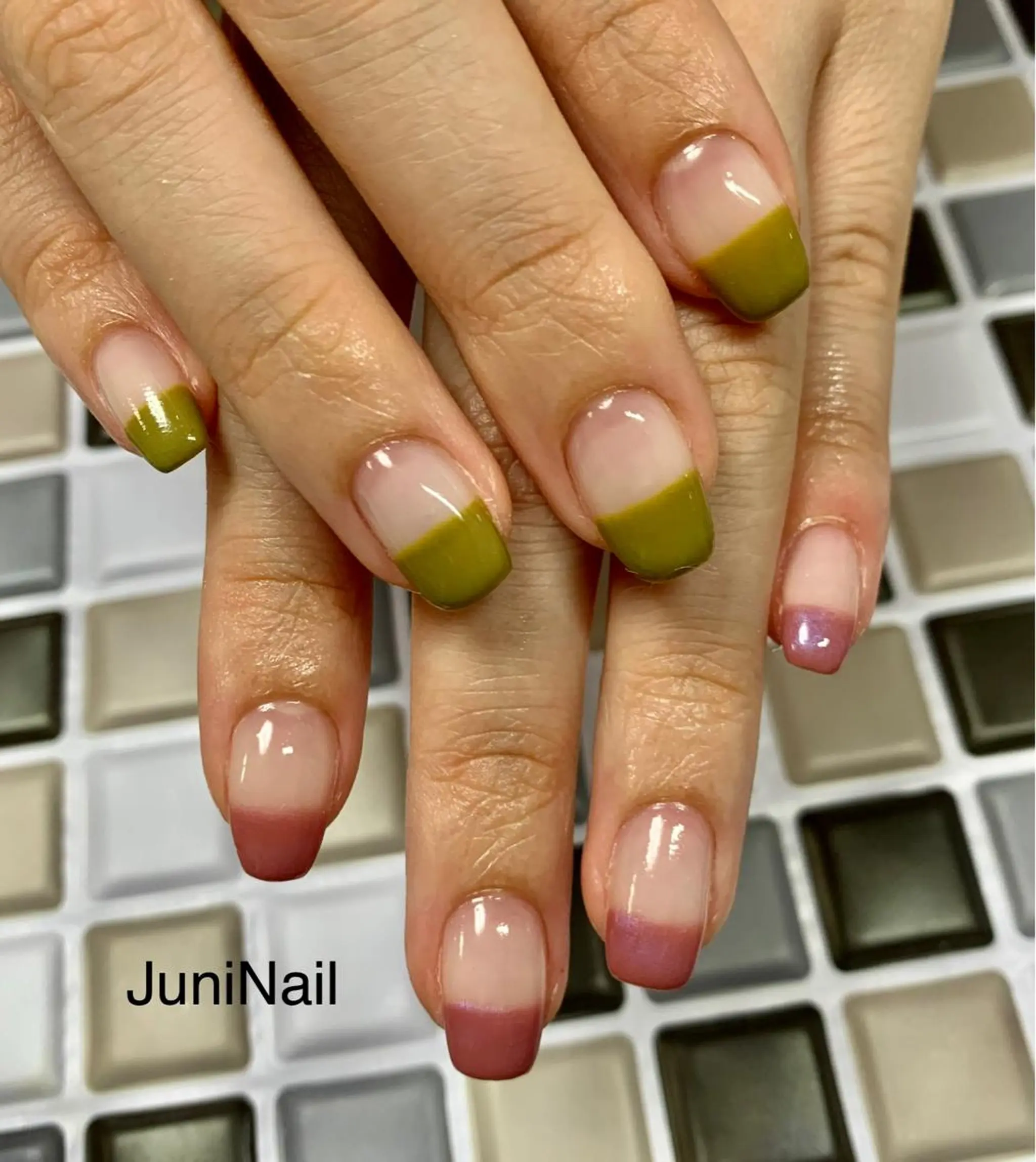 ネイル オーロラネイル クリアネイル 成人式 フラッシュネイル フレンチネイル JuniNail 주니네일🇰🇷suのネイルデザイン
