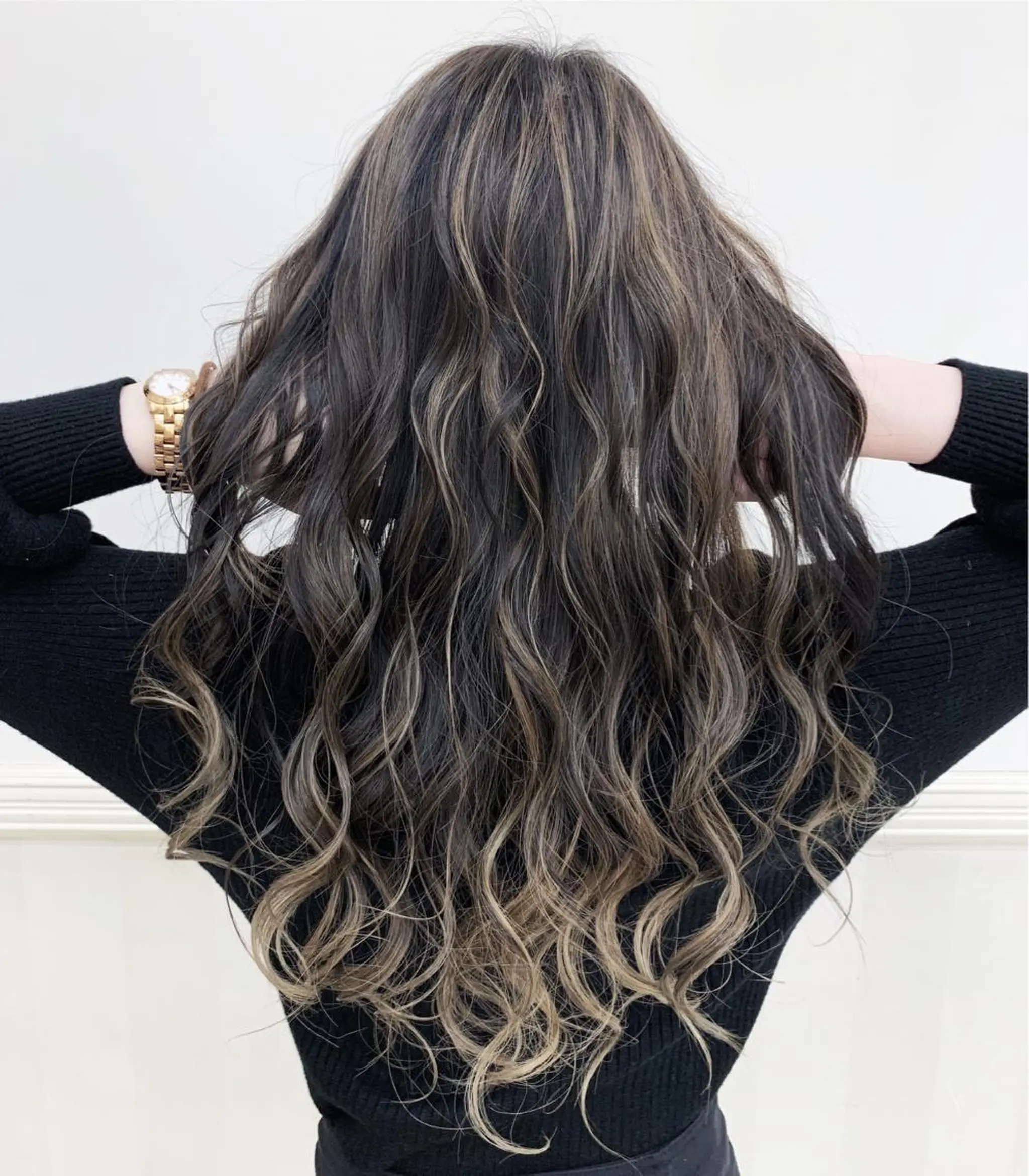 ロング カラー ハイライトカラー ハイライト ヘアカラー N° jillva ♦️川端裕司♦️のヘアスタイル