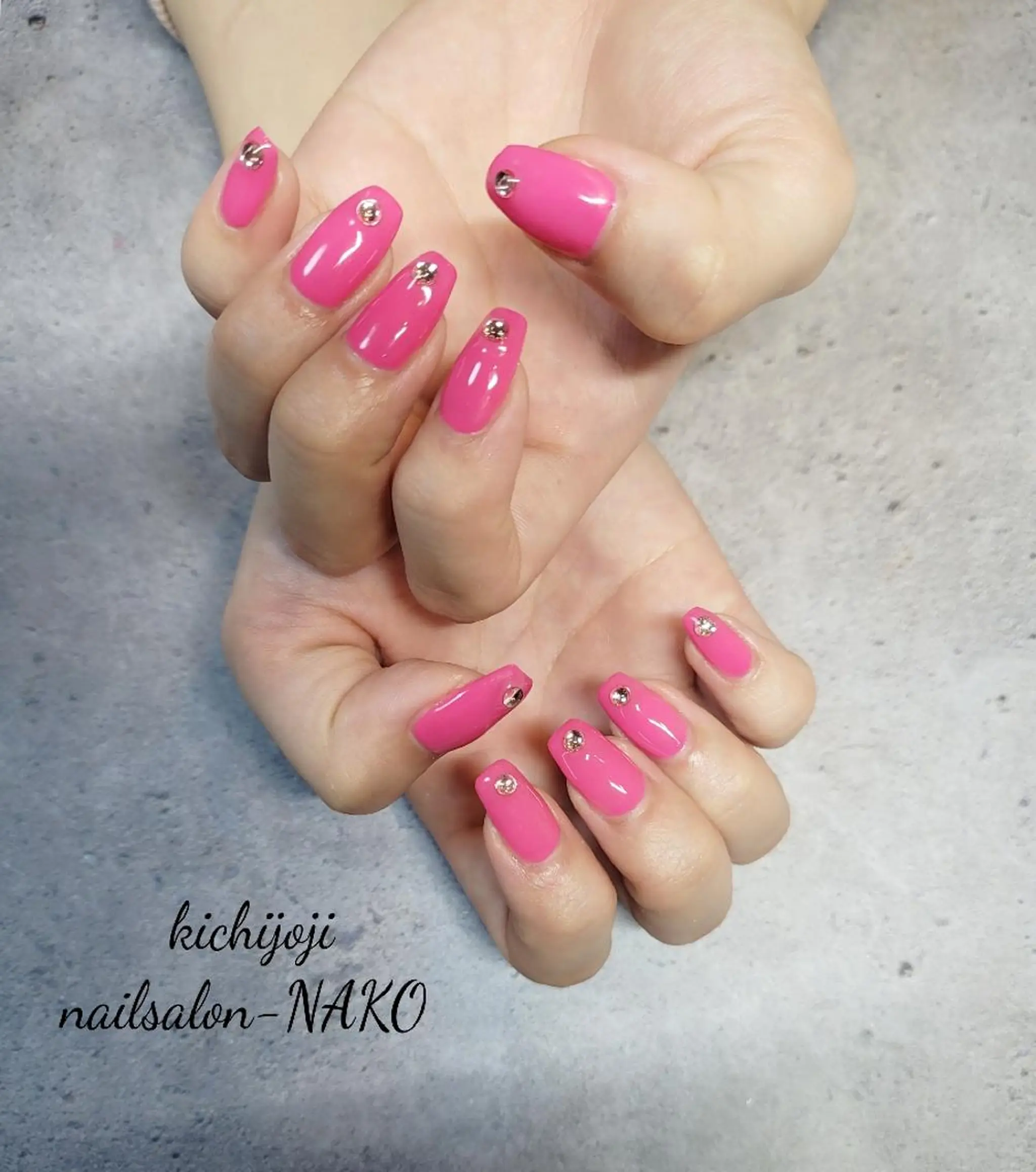 ネイル Salon-NAKO 🐷shirai🐷のネイルデザイン